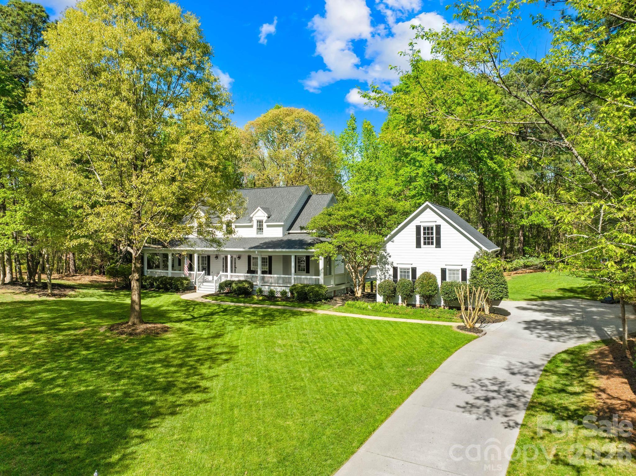 8830 Bluestone Bay Court Property Photo 6