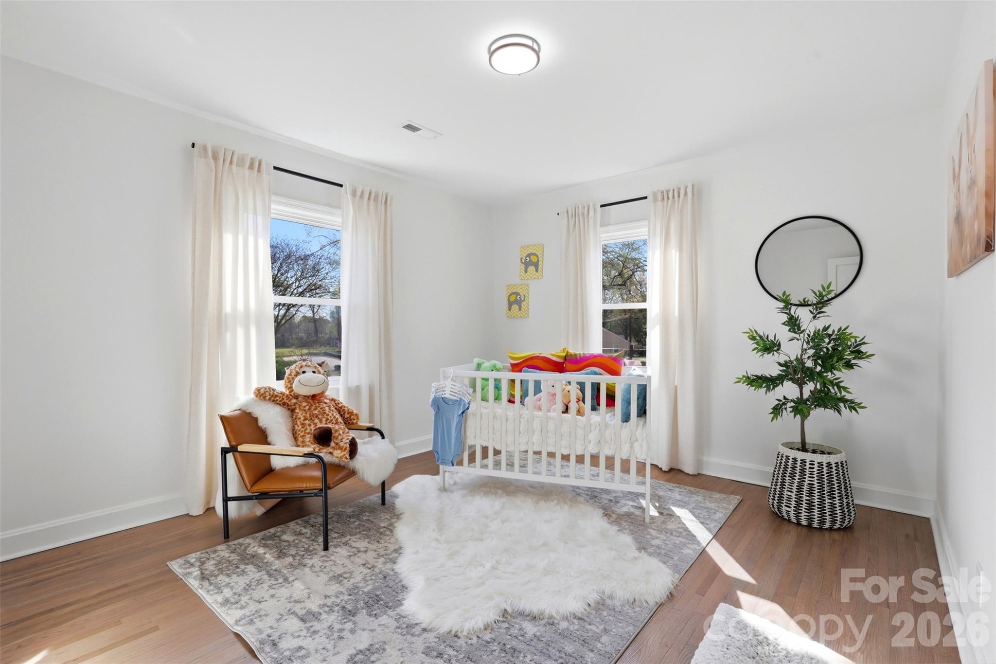 2414 Belfast Drive Property Photo 10