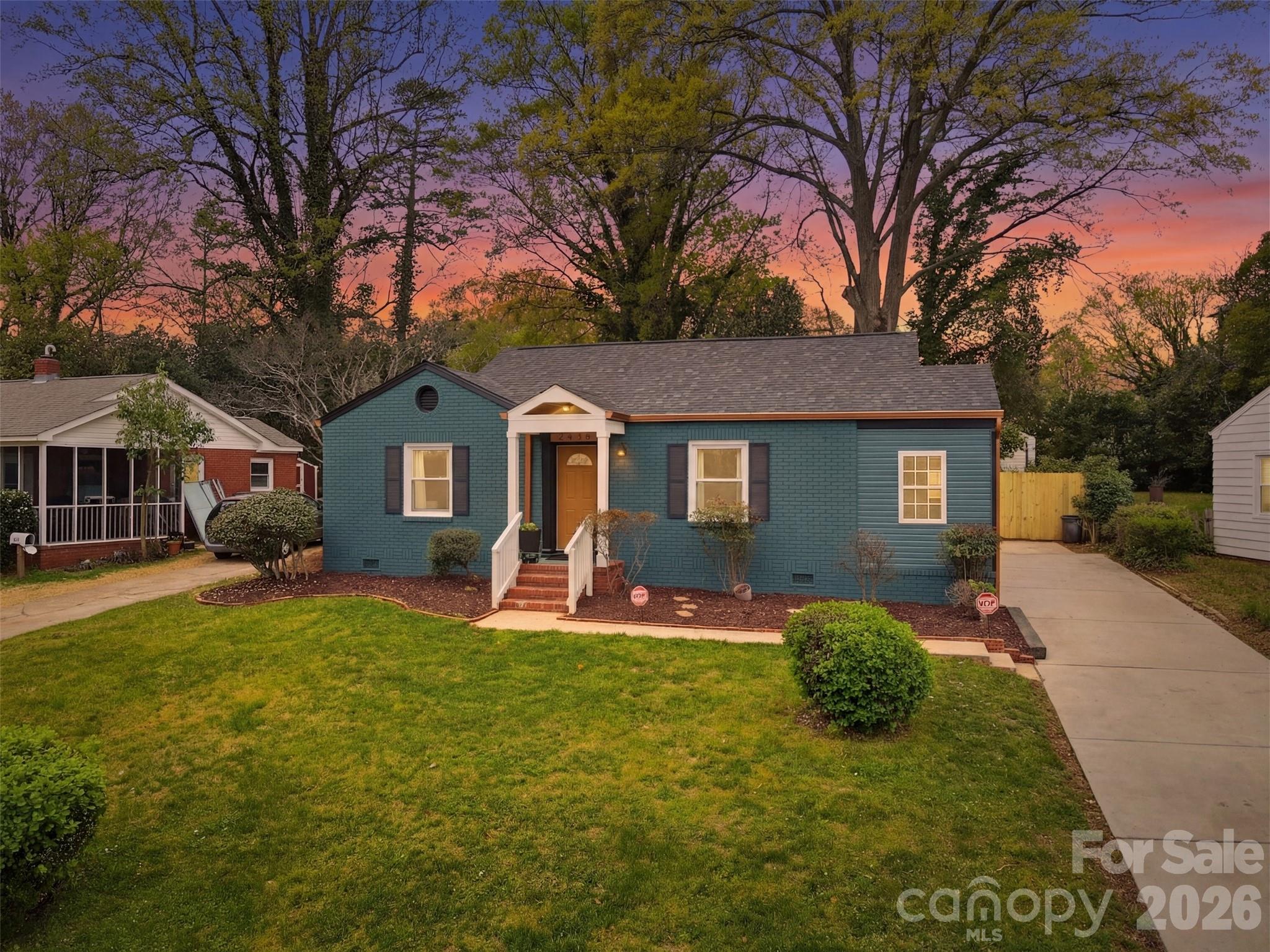 2414 Belfast Drive Property Photo 24