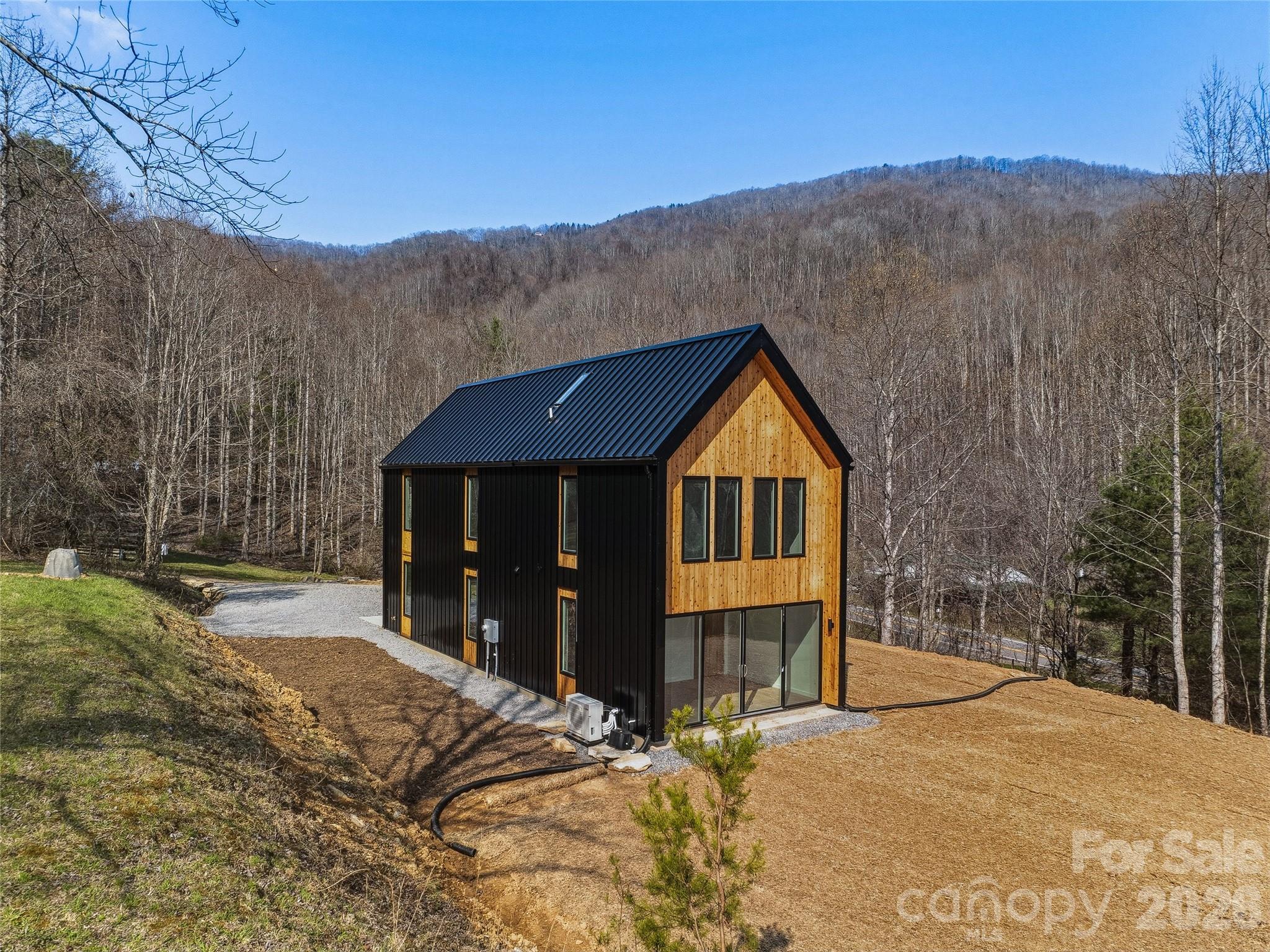 710 Kendal Drive Property Photo 1