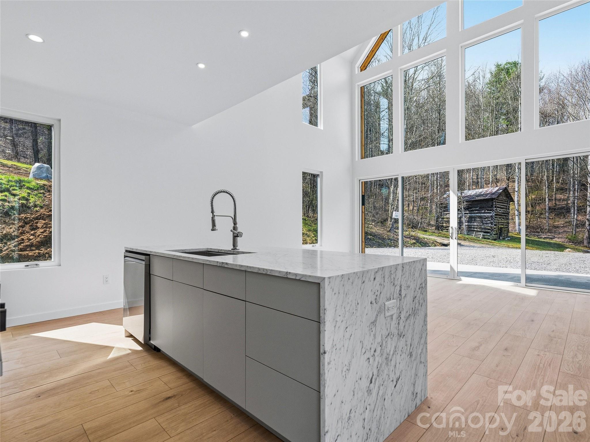 710 Kendal Drive Property Photo 12