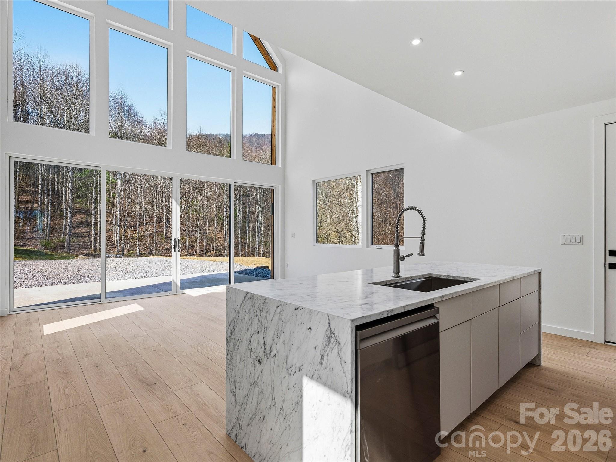 710 Kendal Drive Property Photo 14