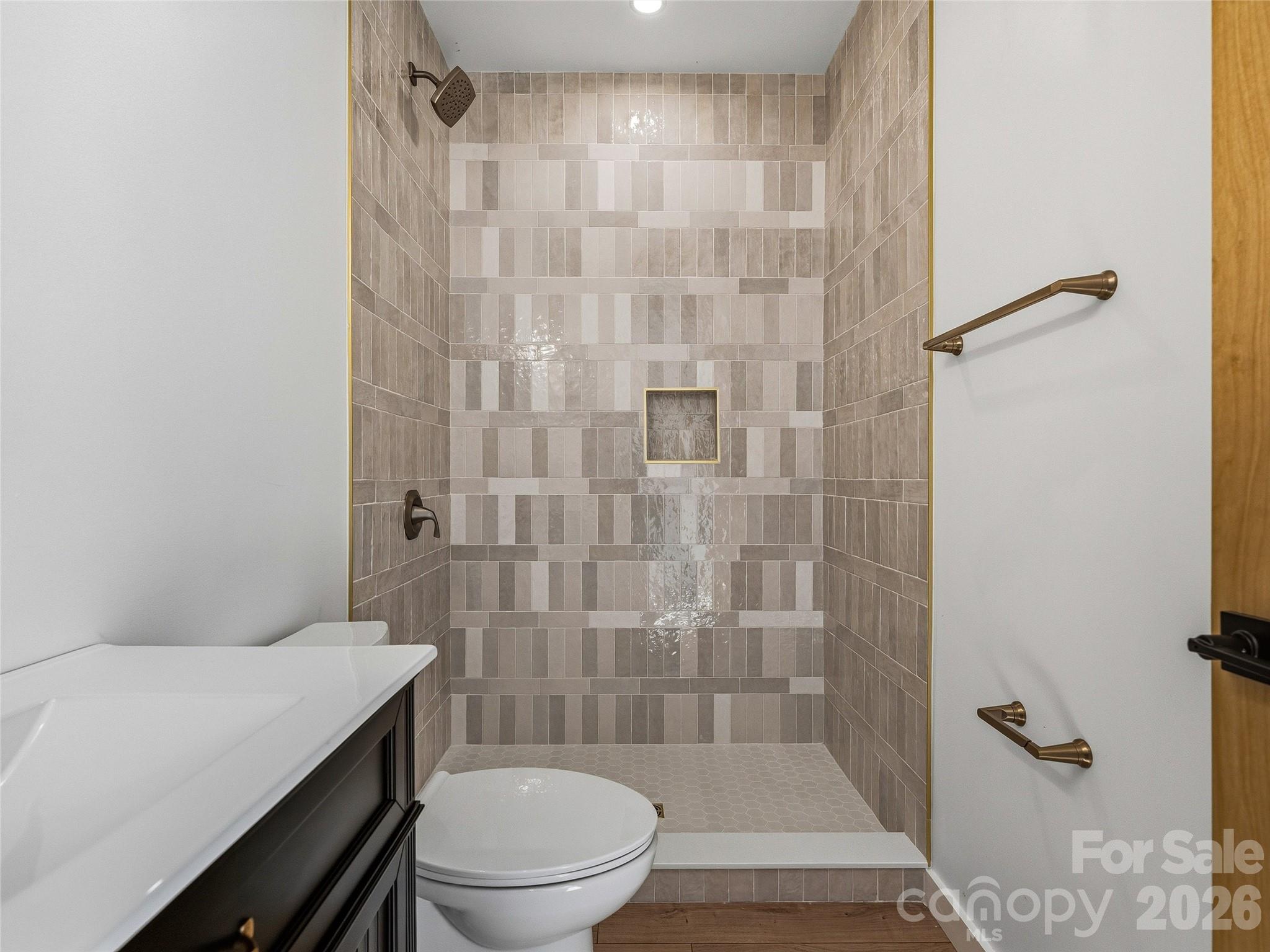 710 Kendal Drive Property Photo 17