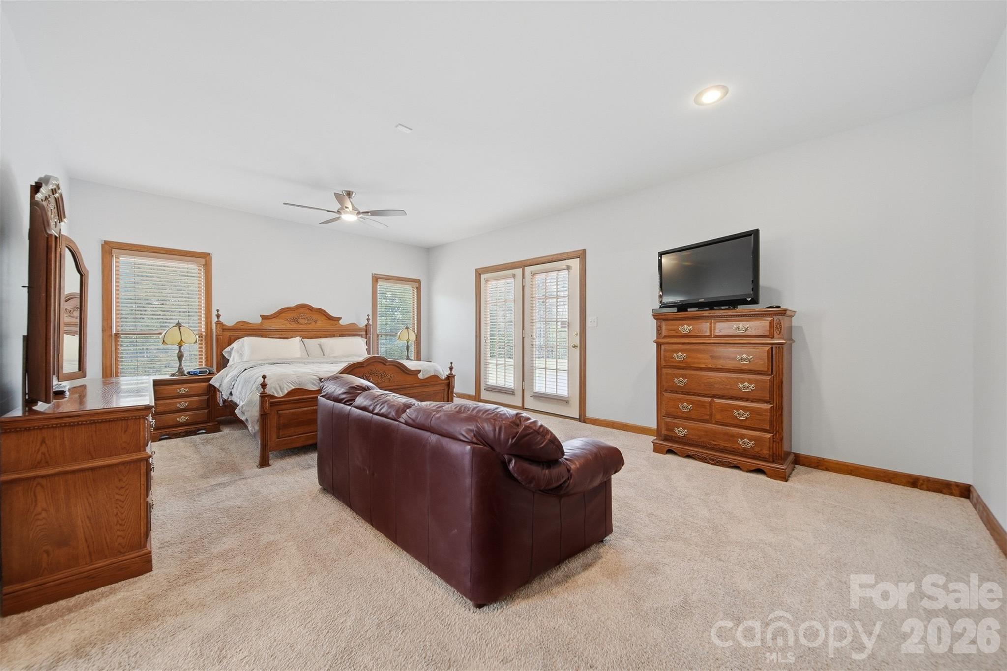 3330 Shamrock Heights Property Photo 39