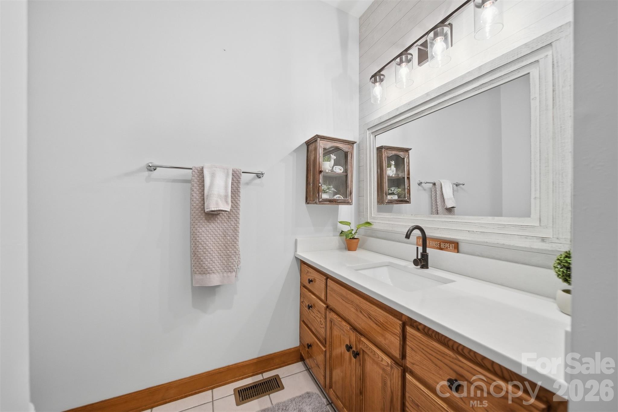 3330 Shamrock Heights Property Photo 42