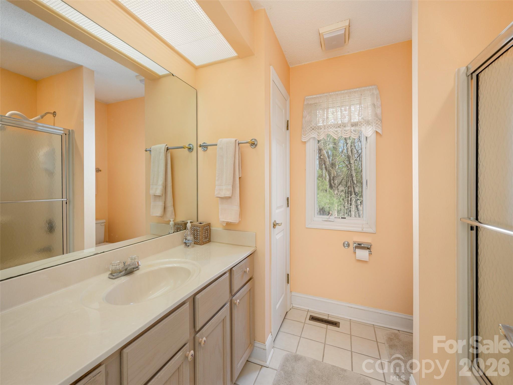 206 Black Oak Lane Property Photo 17