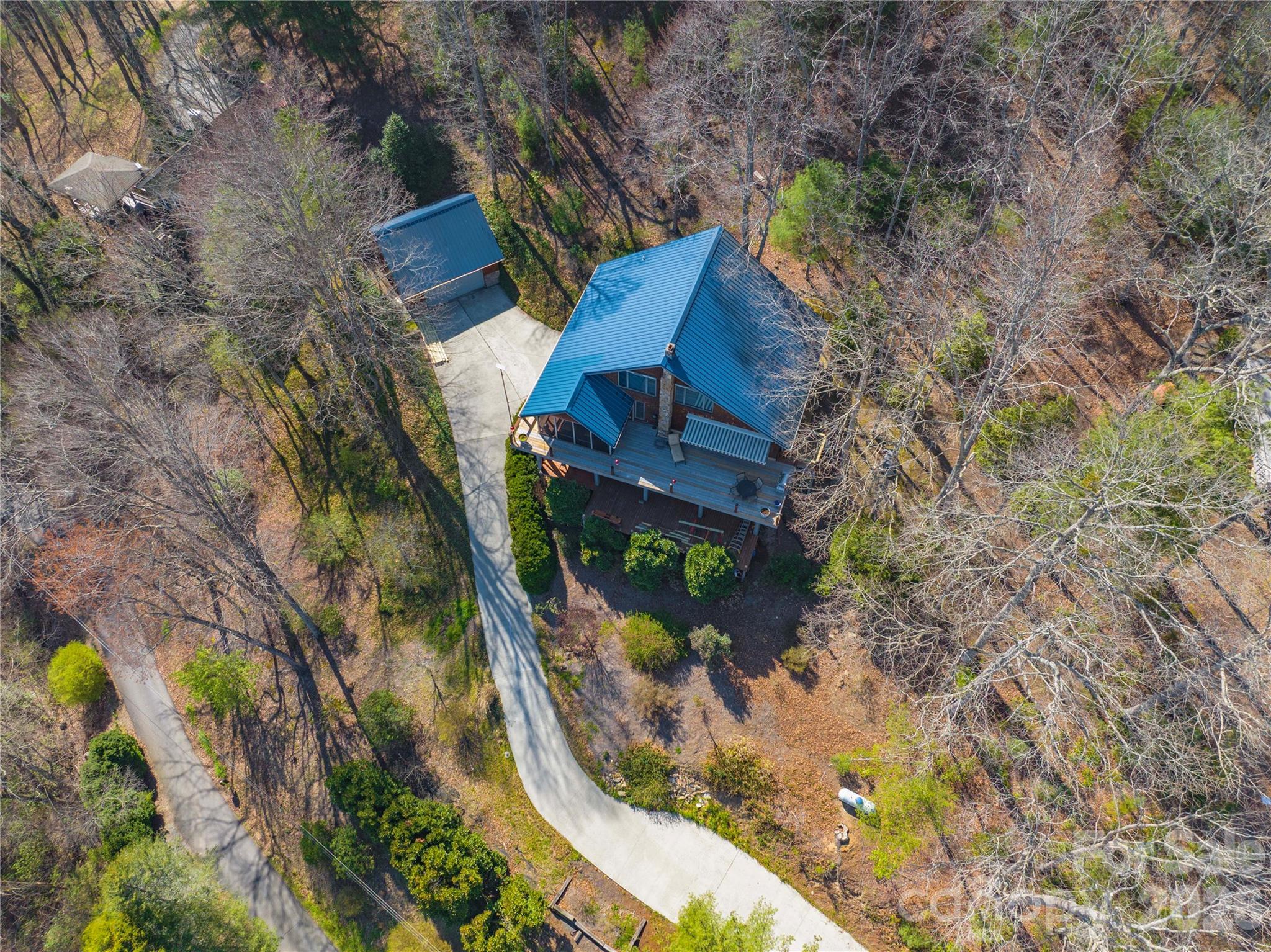 369 Deals Gap Road Property Photo 3