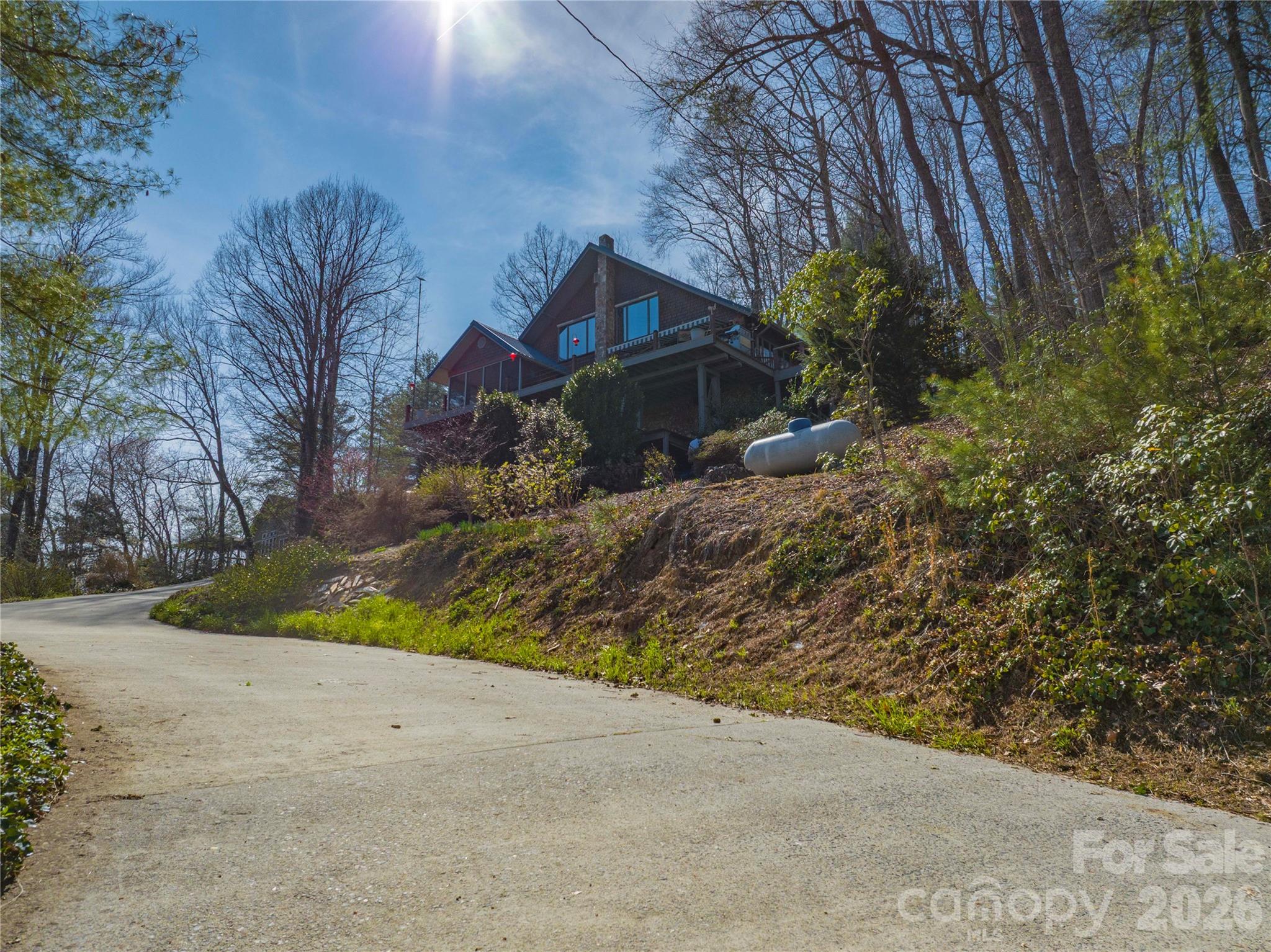 369 Deals Gap Road Property Photo 4