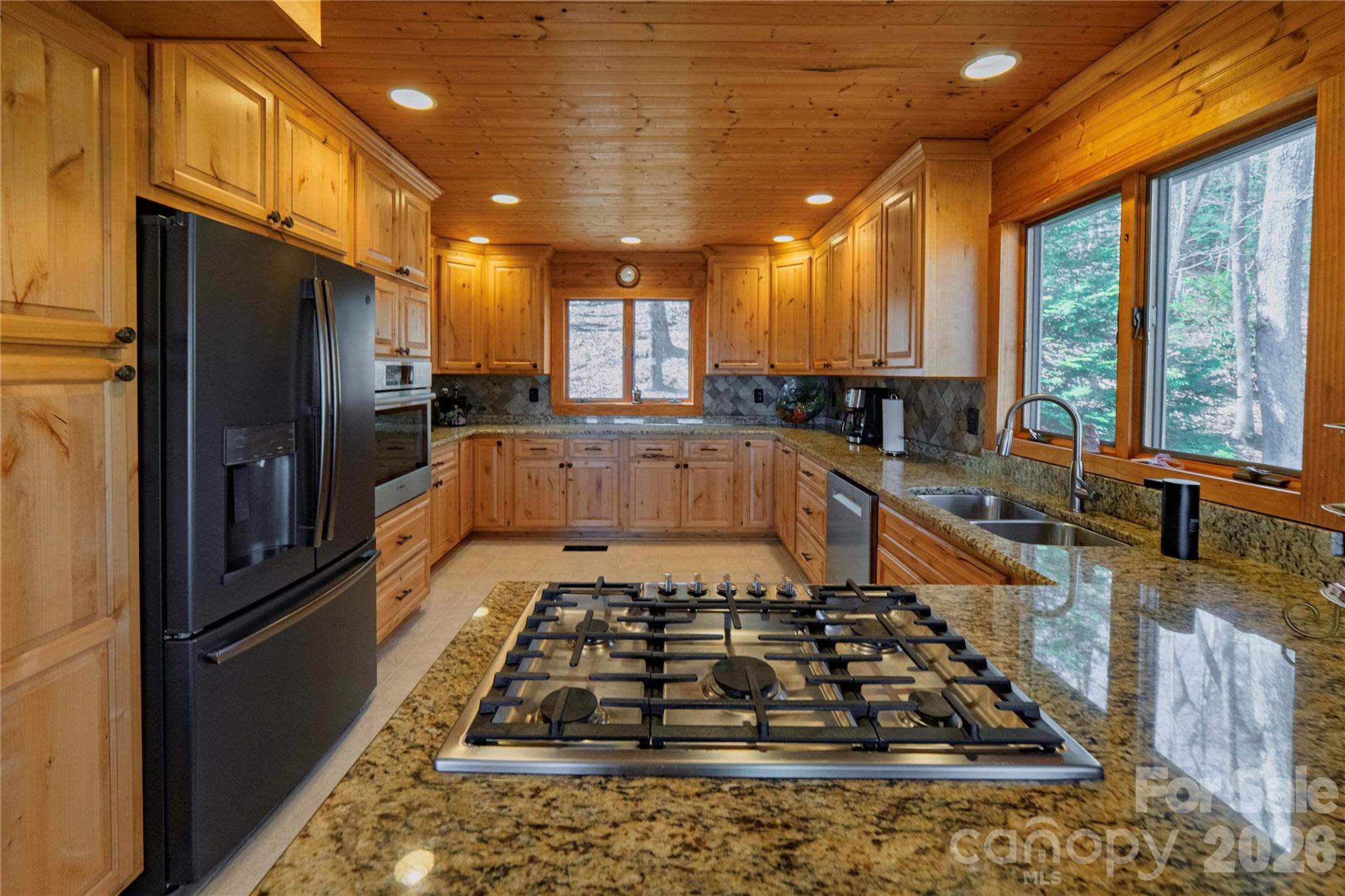 369 Deals Gap Road Property Photo 13