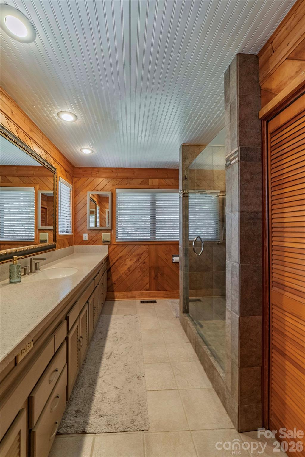 369 Deals Gap Road Property Photo 15