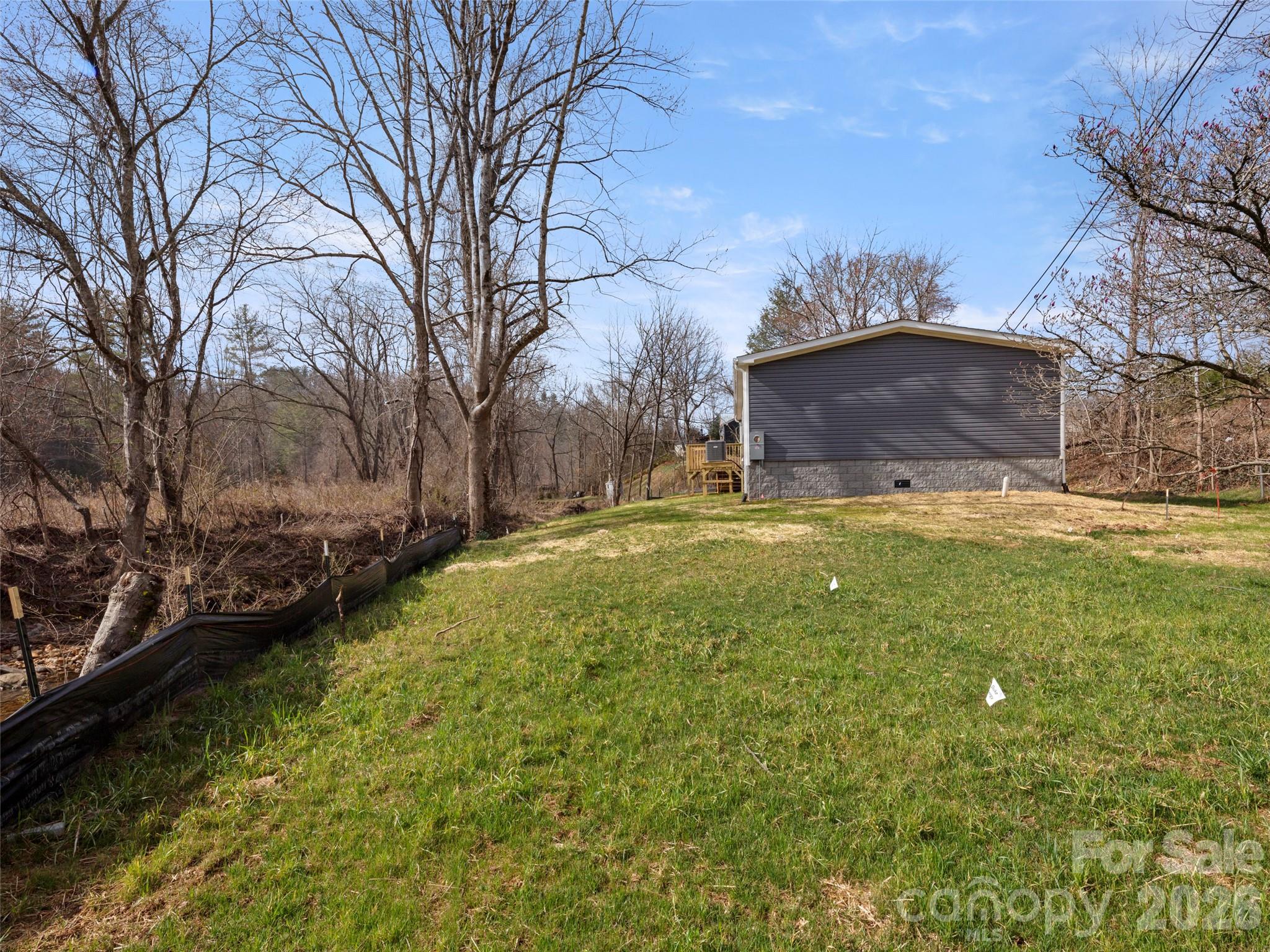 2095 Emmas Grove Road Property Photo 22