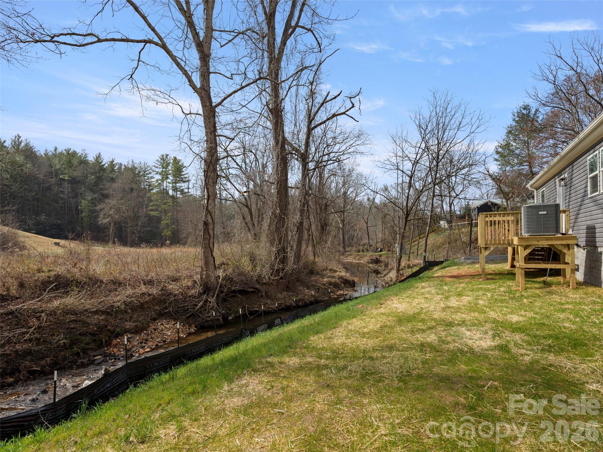 2095 Emmas Grove Road Property Photo 24