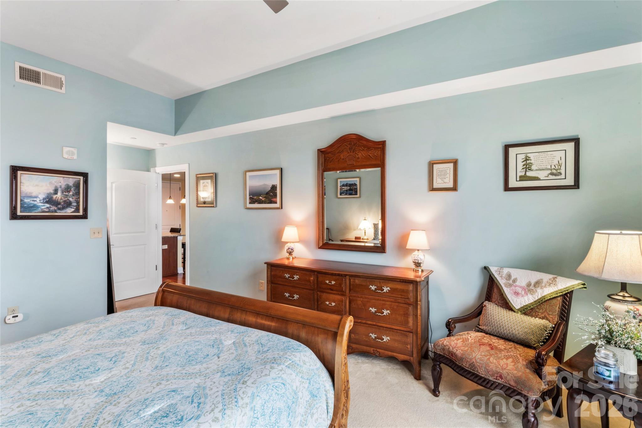 701 Royal Court 1007 Property Photo 21