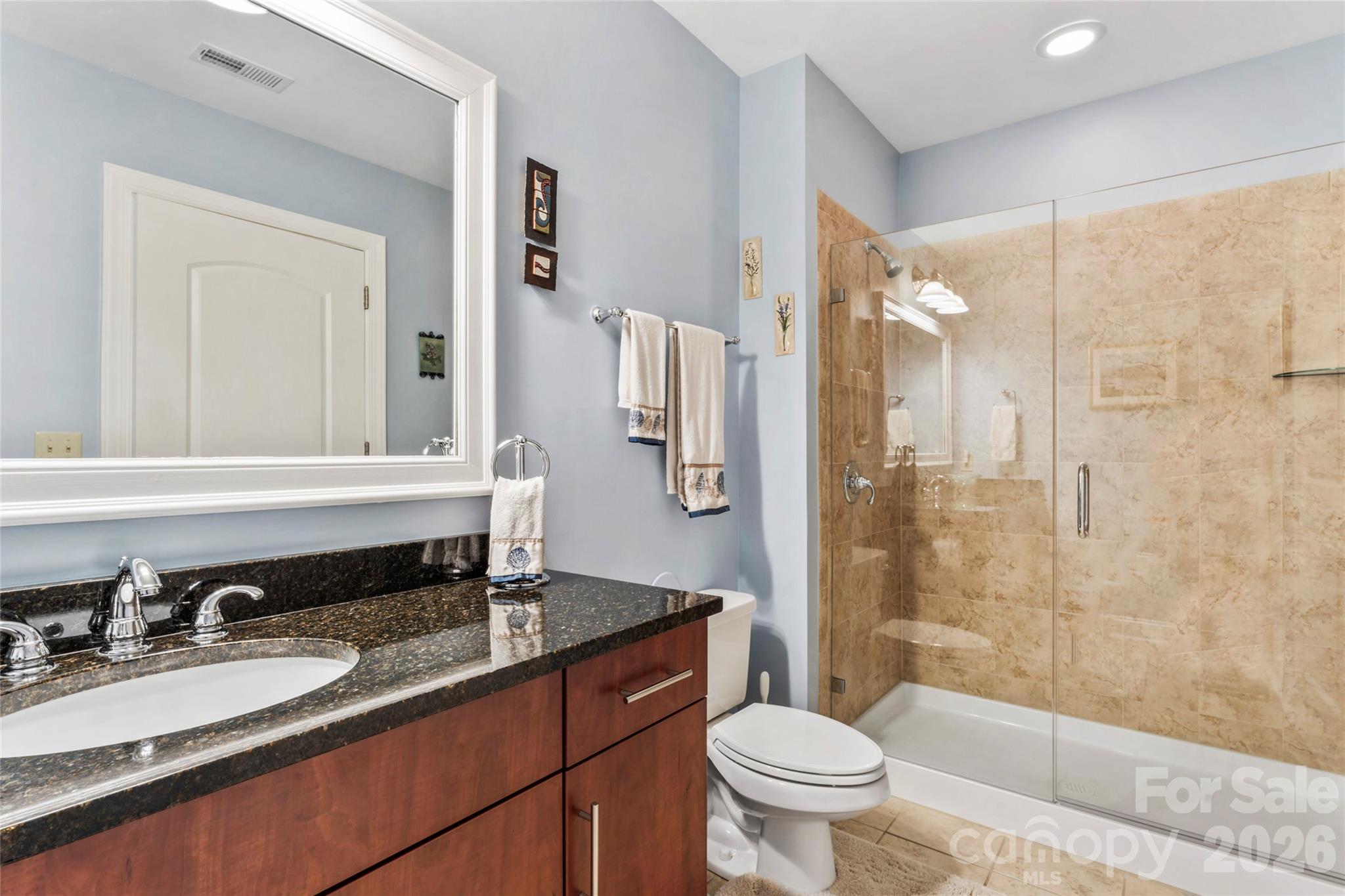 701 Royal Court 1007 Property Photo 29