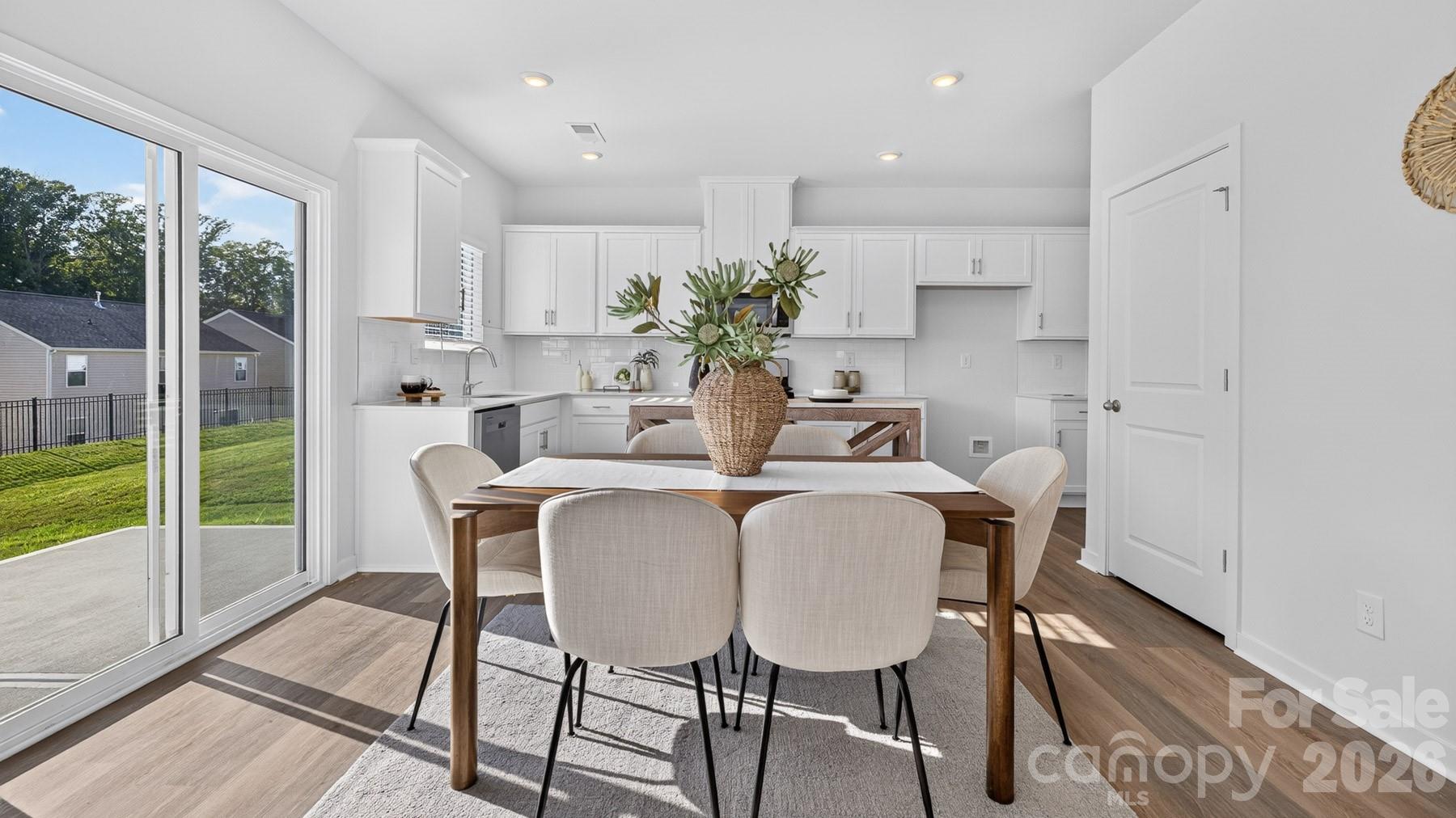 15119 Puffin Court Property Photo 8