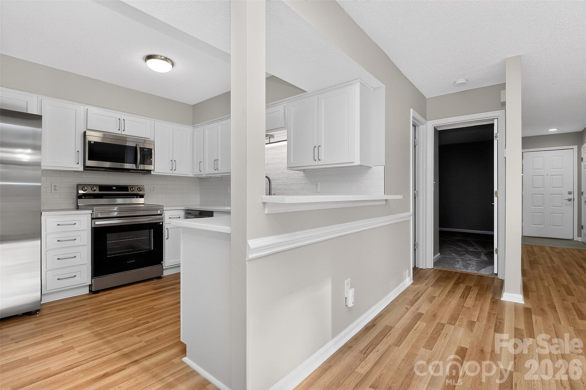 5862 Harris Grove Lane Property Photo 12