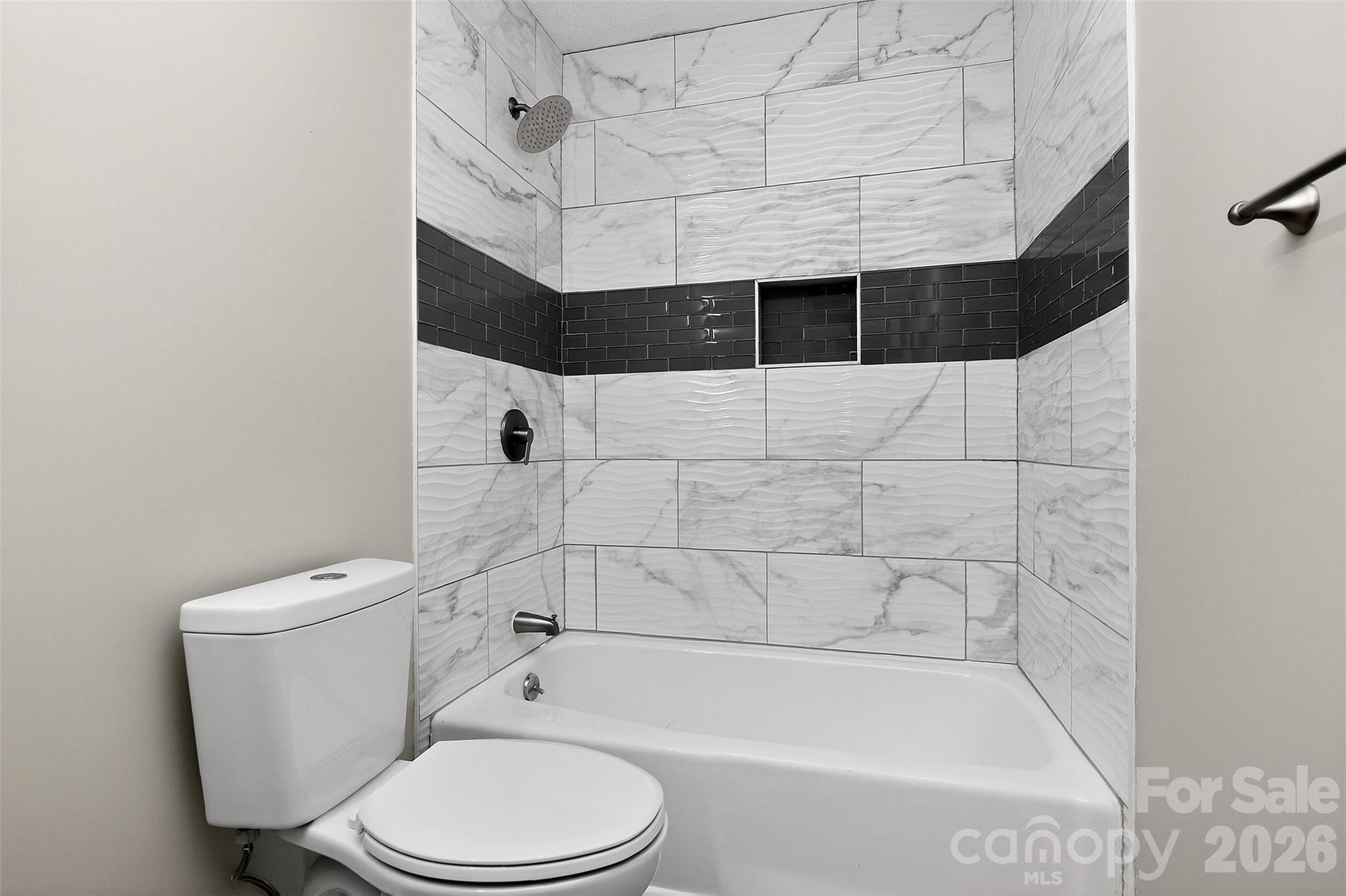 5862 Harris Grove Lane Property Photo 17