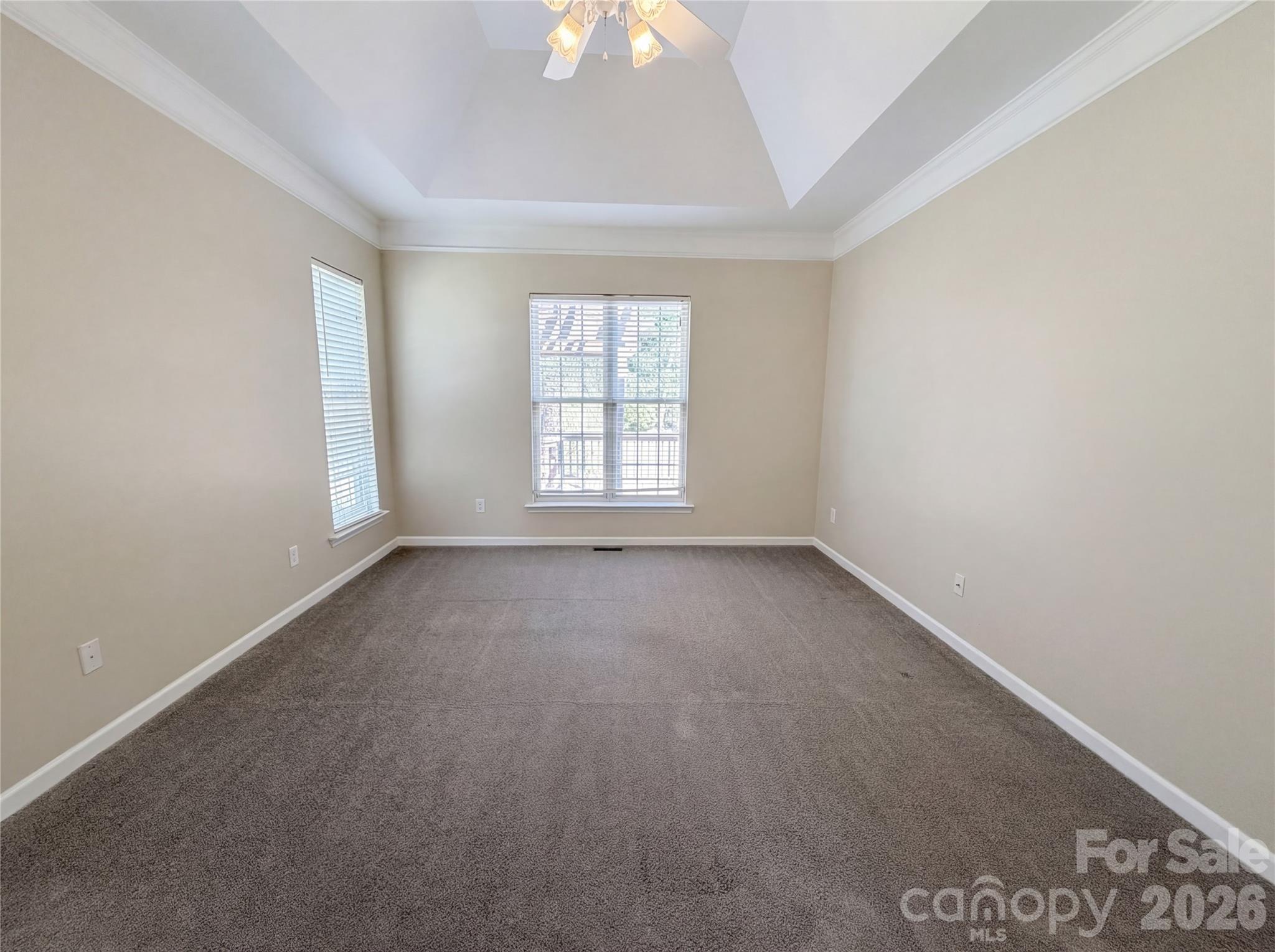 20224 Northport Drive Property Photo 4