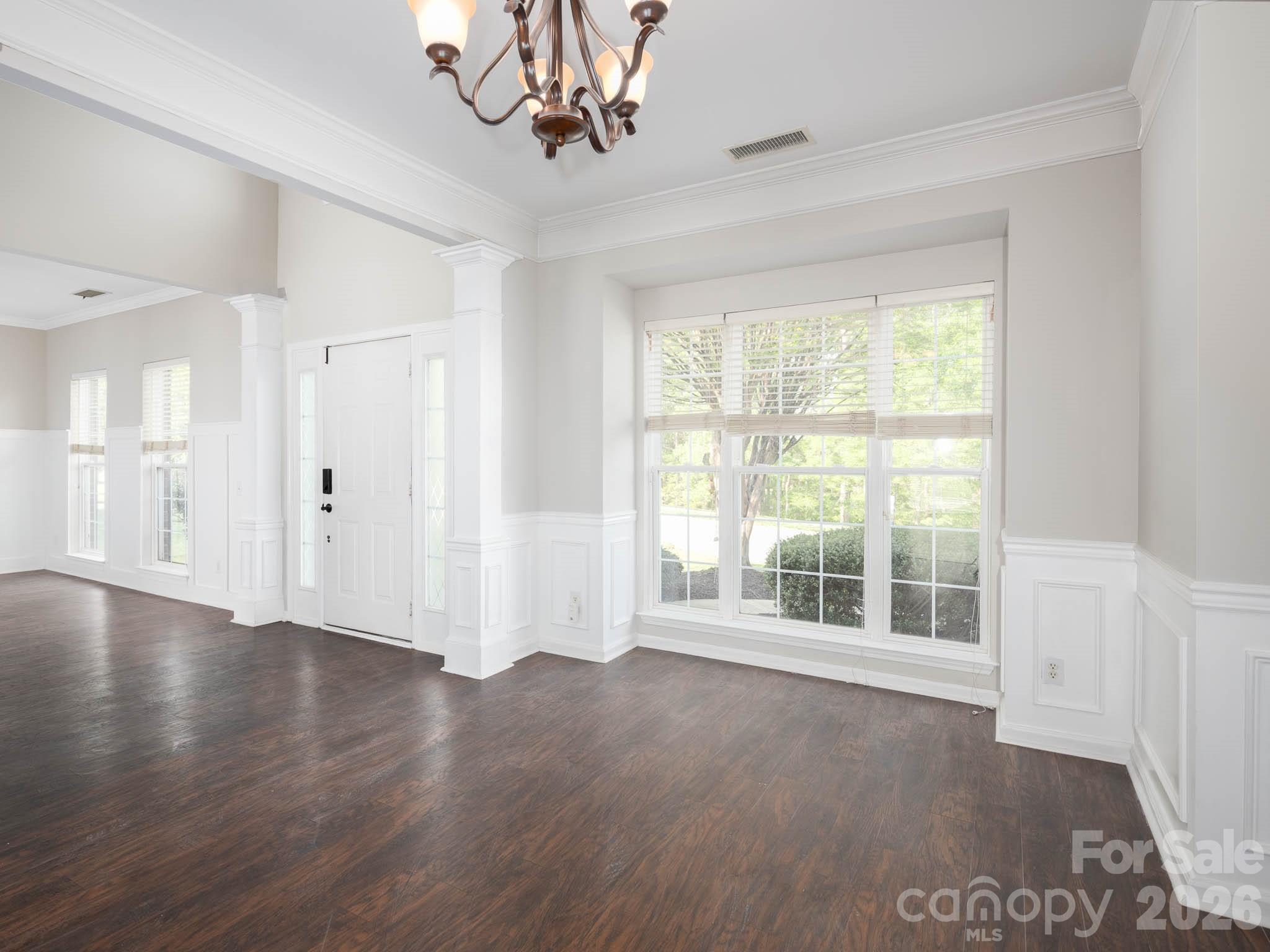 268 Glencoe Lane Property Photo 14