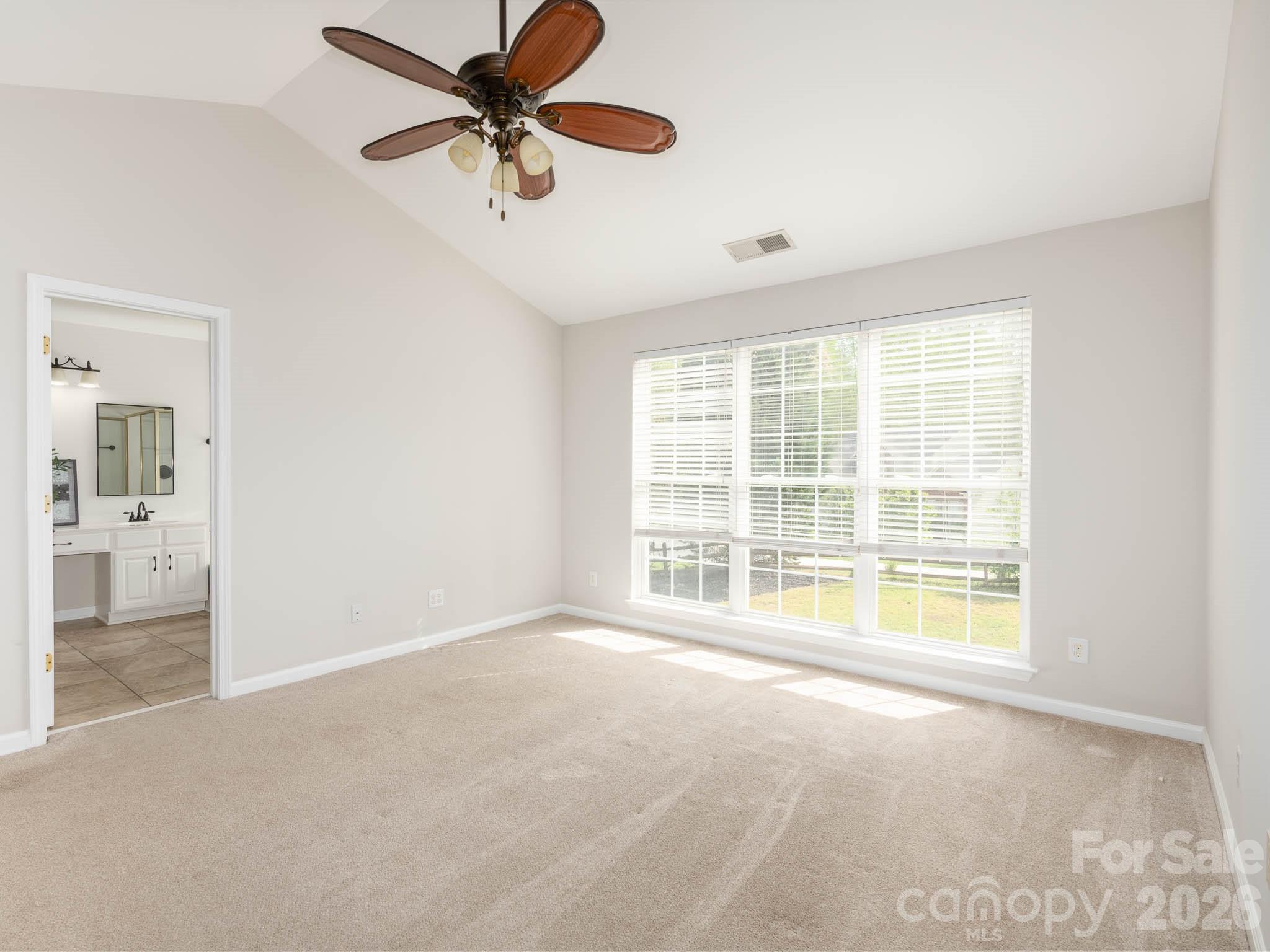 268 Glencoe Lane Property Photo 23