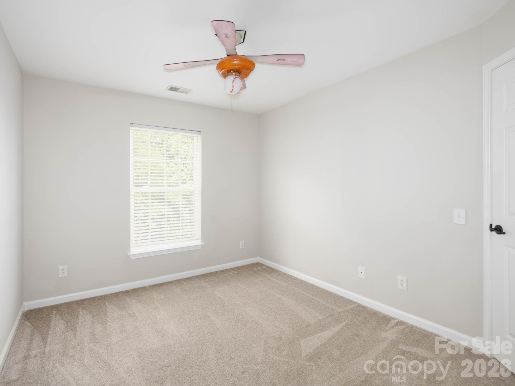 268 Glencoe Lane Property Photo 28
