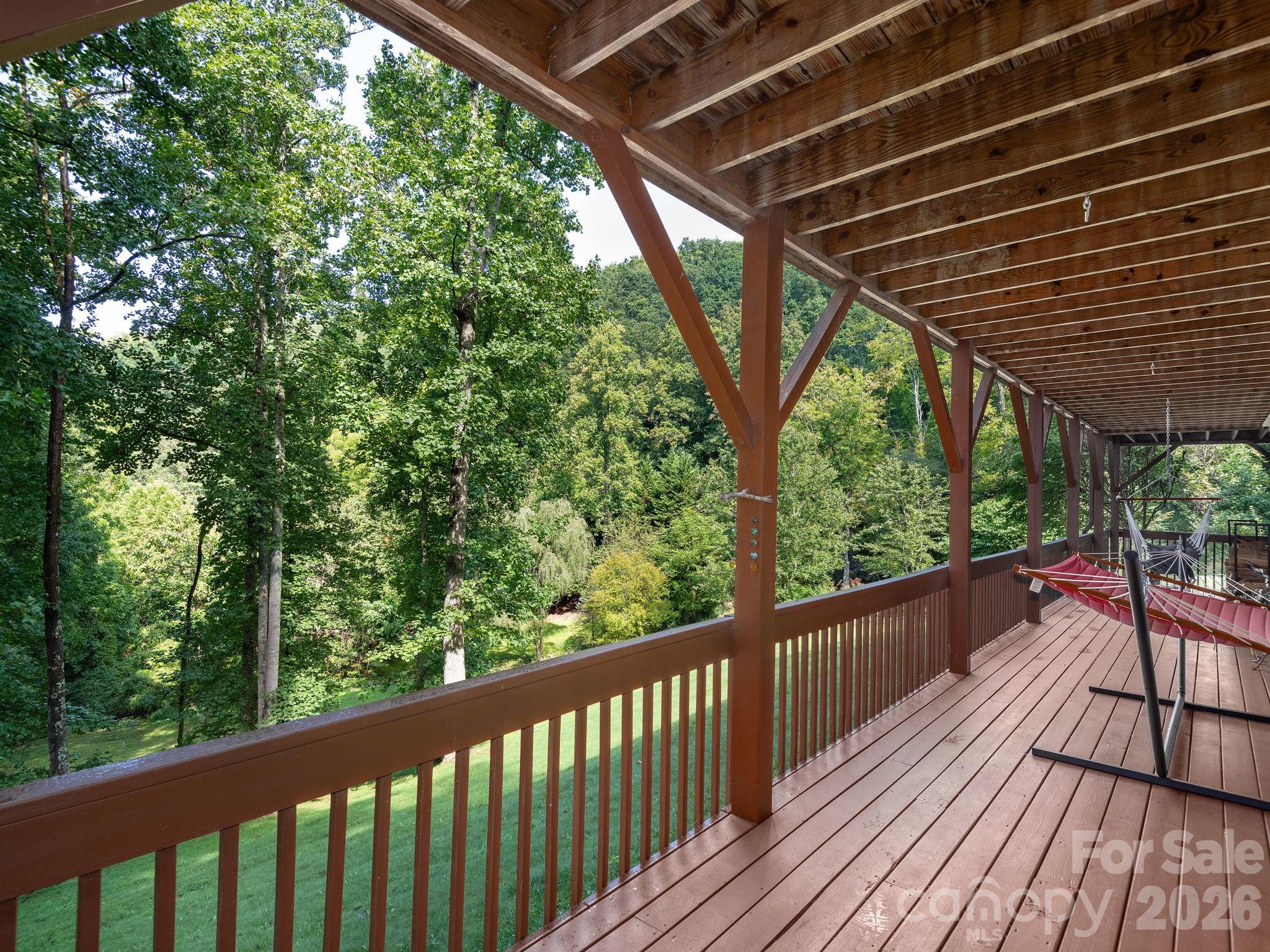 420 Chimney Rock Drive Property Photo 5