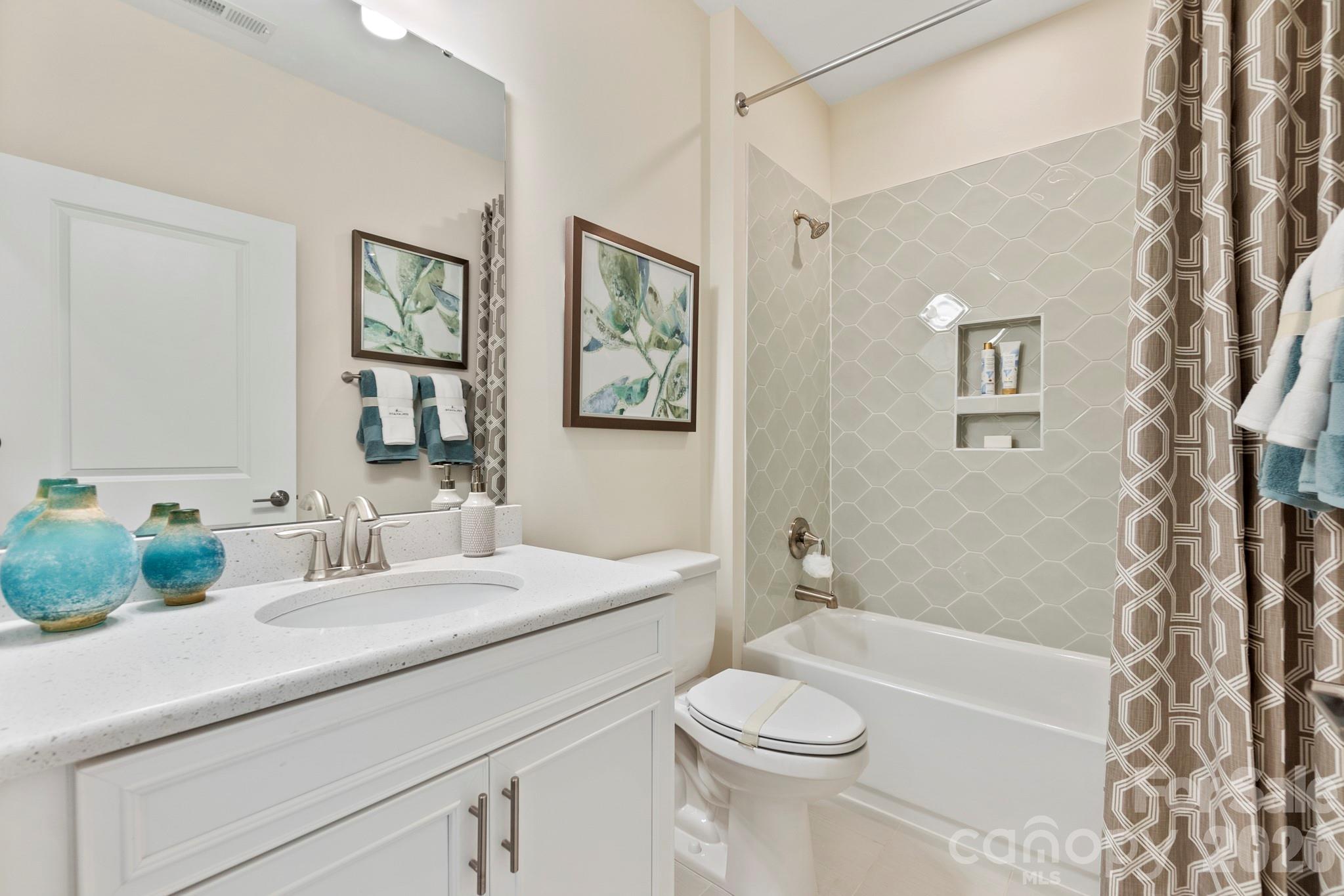 208 Northgate Boulevard Property Photo 16