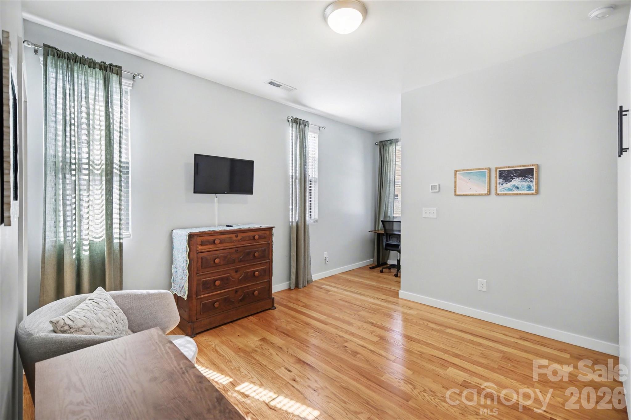 3300 Spencer Street Property Photo 4