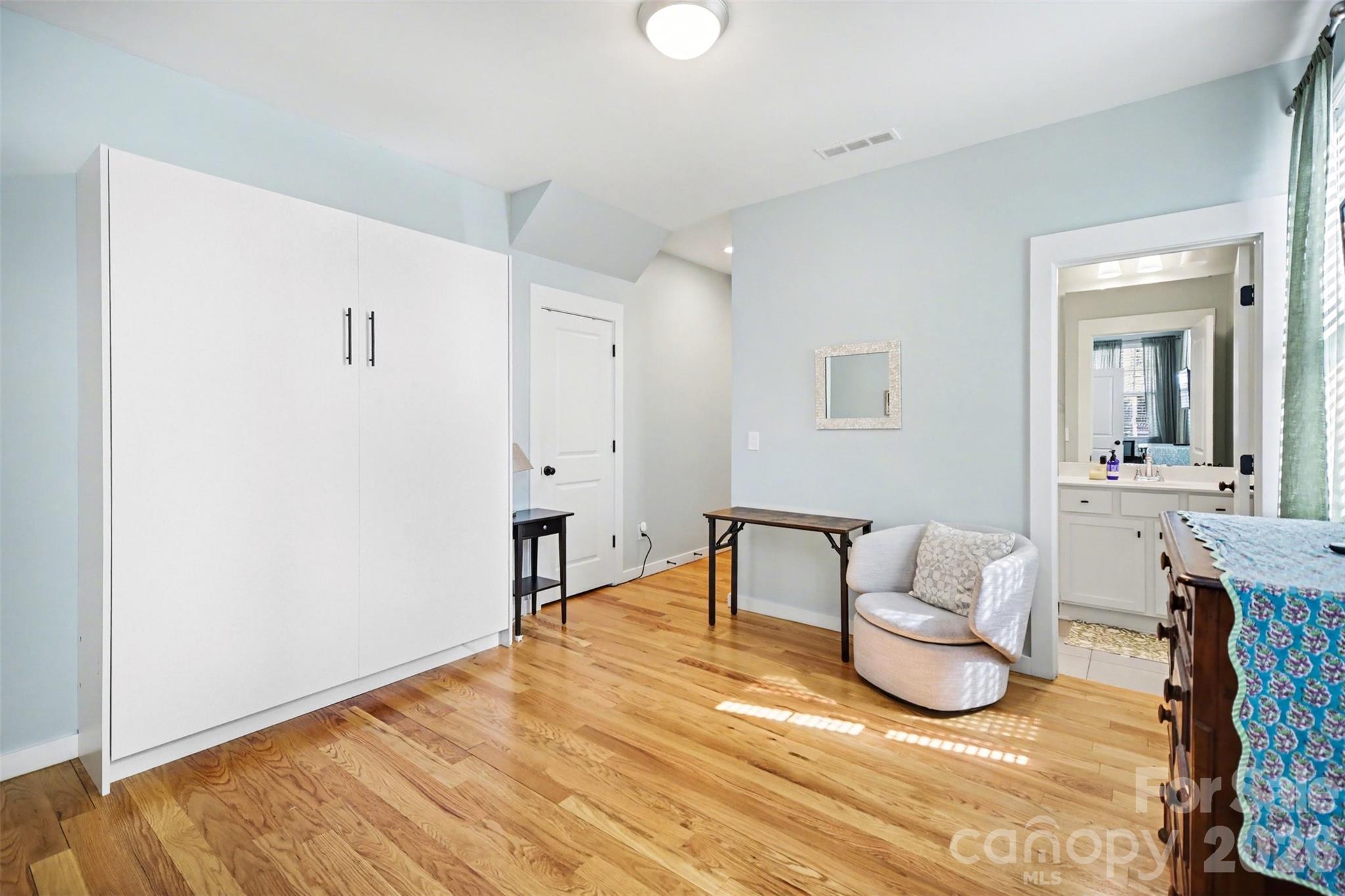 3300 Spencer Street Property Photo 5