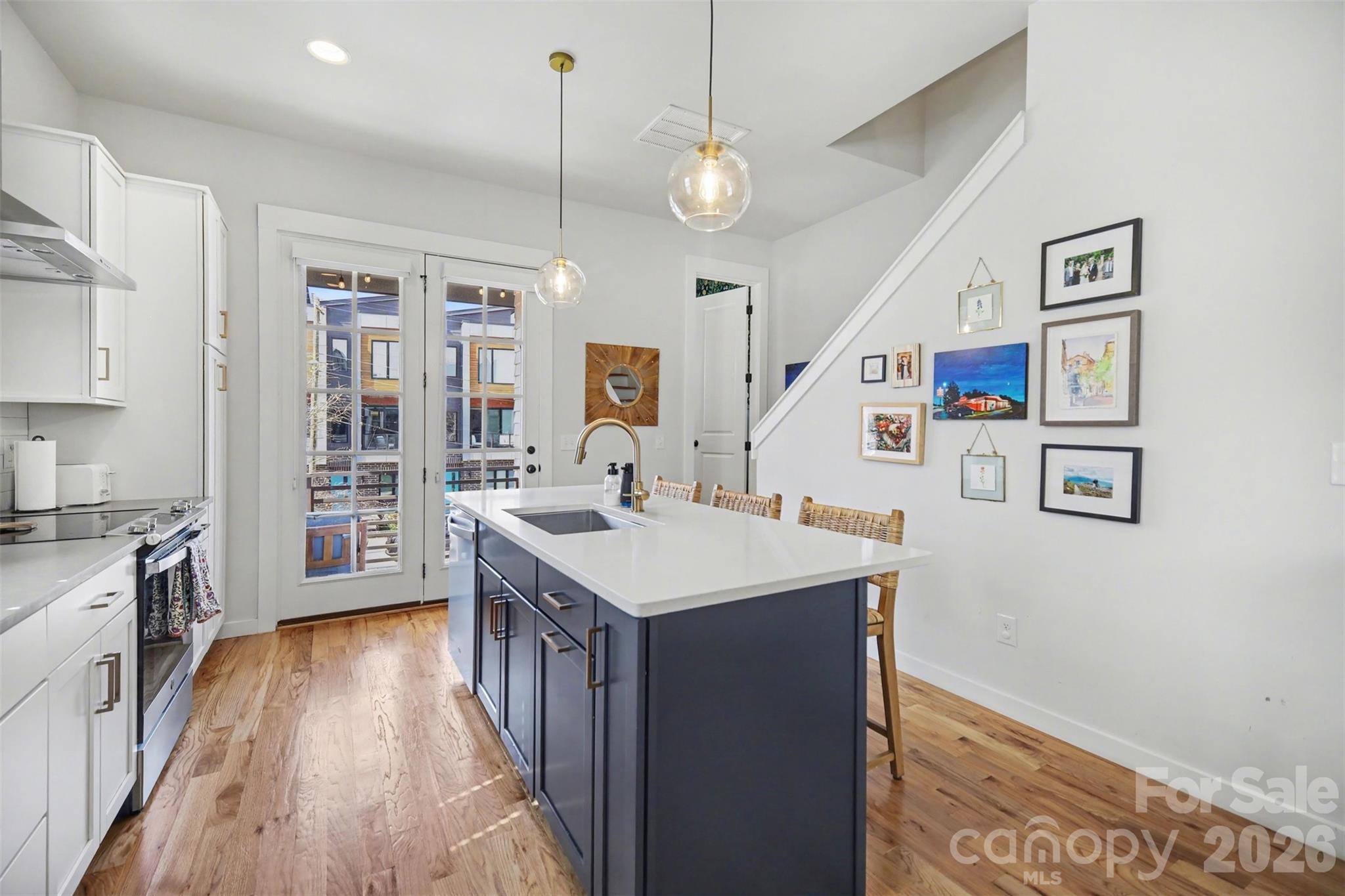 3300 Spencer Street Property Photo 10