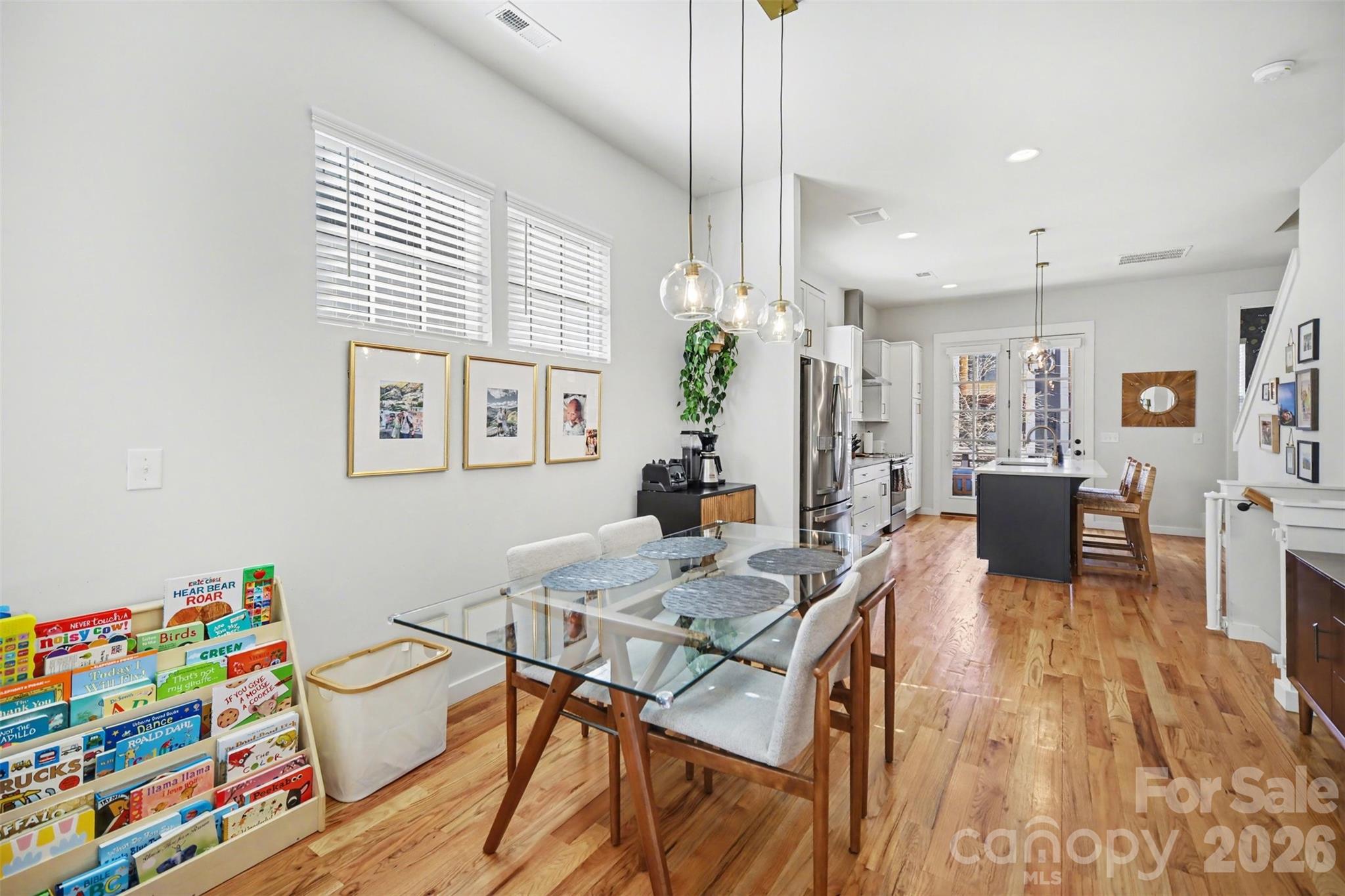 3300 Spencer Street Property Photo 13