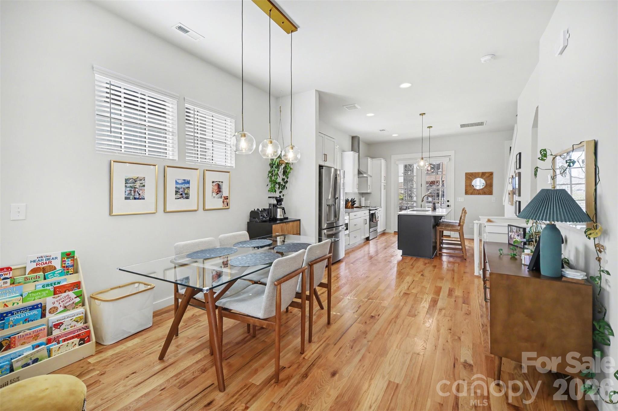 3300 Spencer Street Property Photo 14