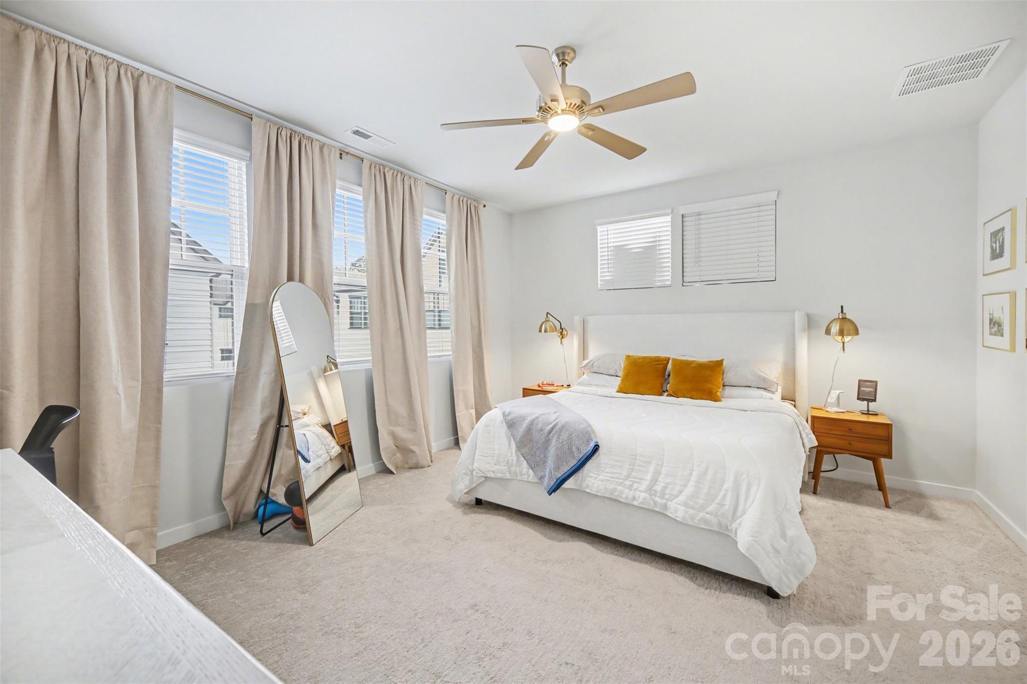 3300 Spencer Street Property Photo 18