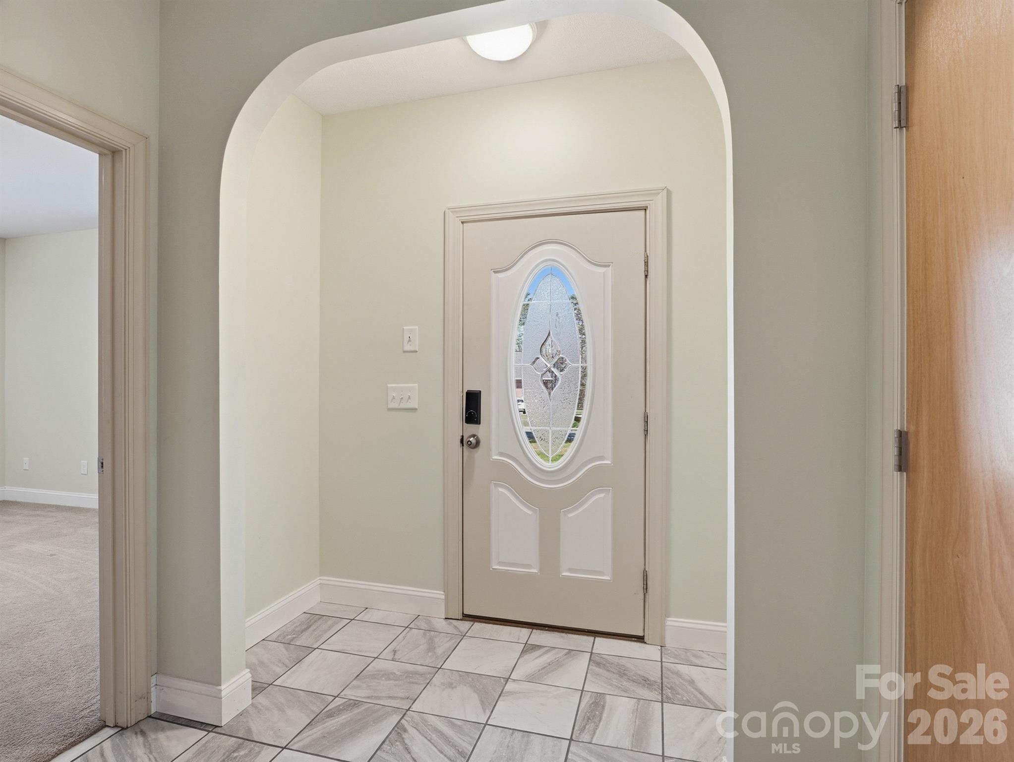 8128 Cane Pointe Lane Property Photo 6