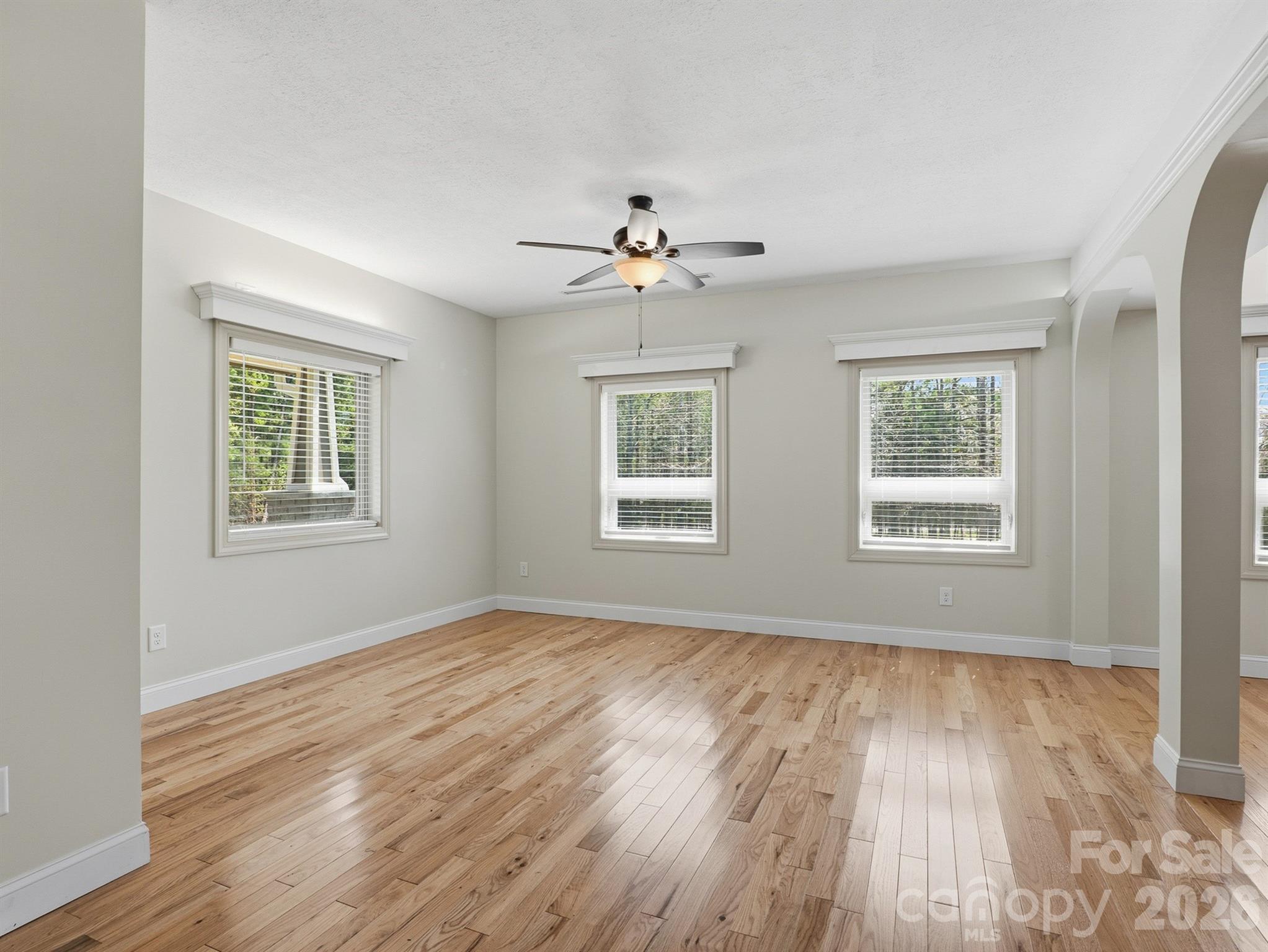 8128 Cane Pointe Lane Property Photo 9
