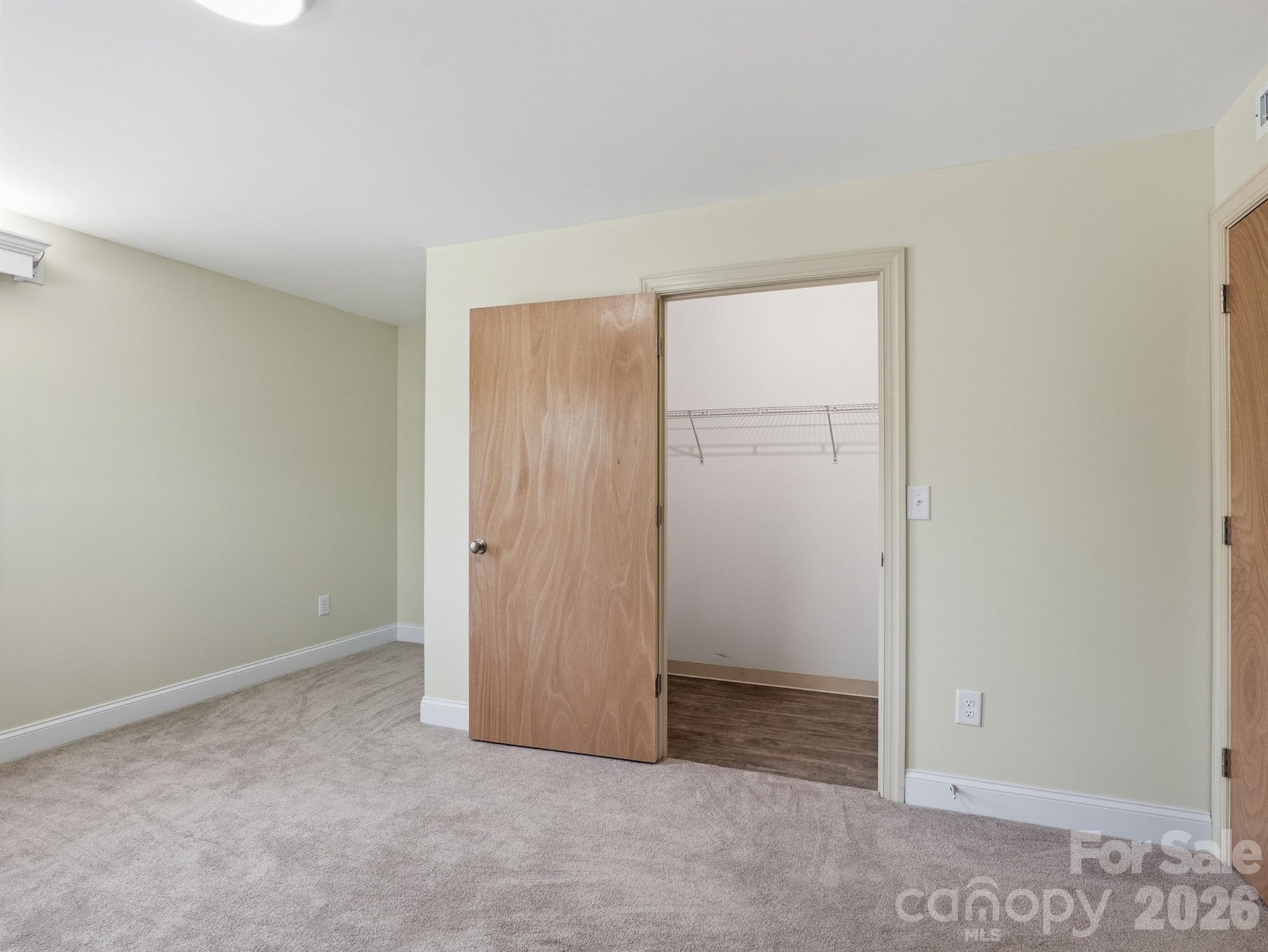 8128 Cane Pointe Lane Property Photo 29