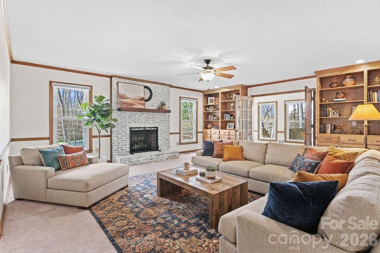 109 Normandy Avenue Property Photo 1