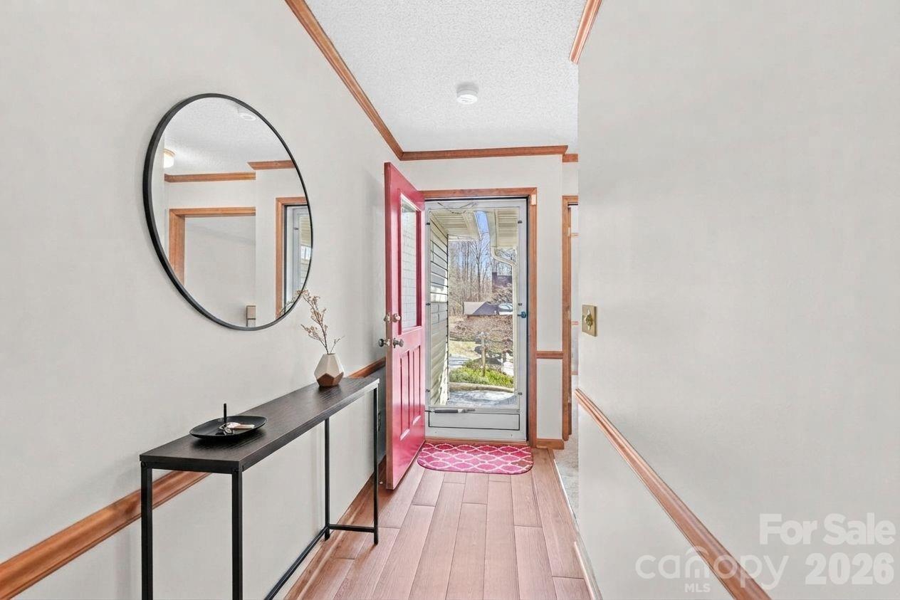 109 Normandy Avenue Property Photo 4