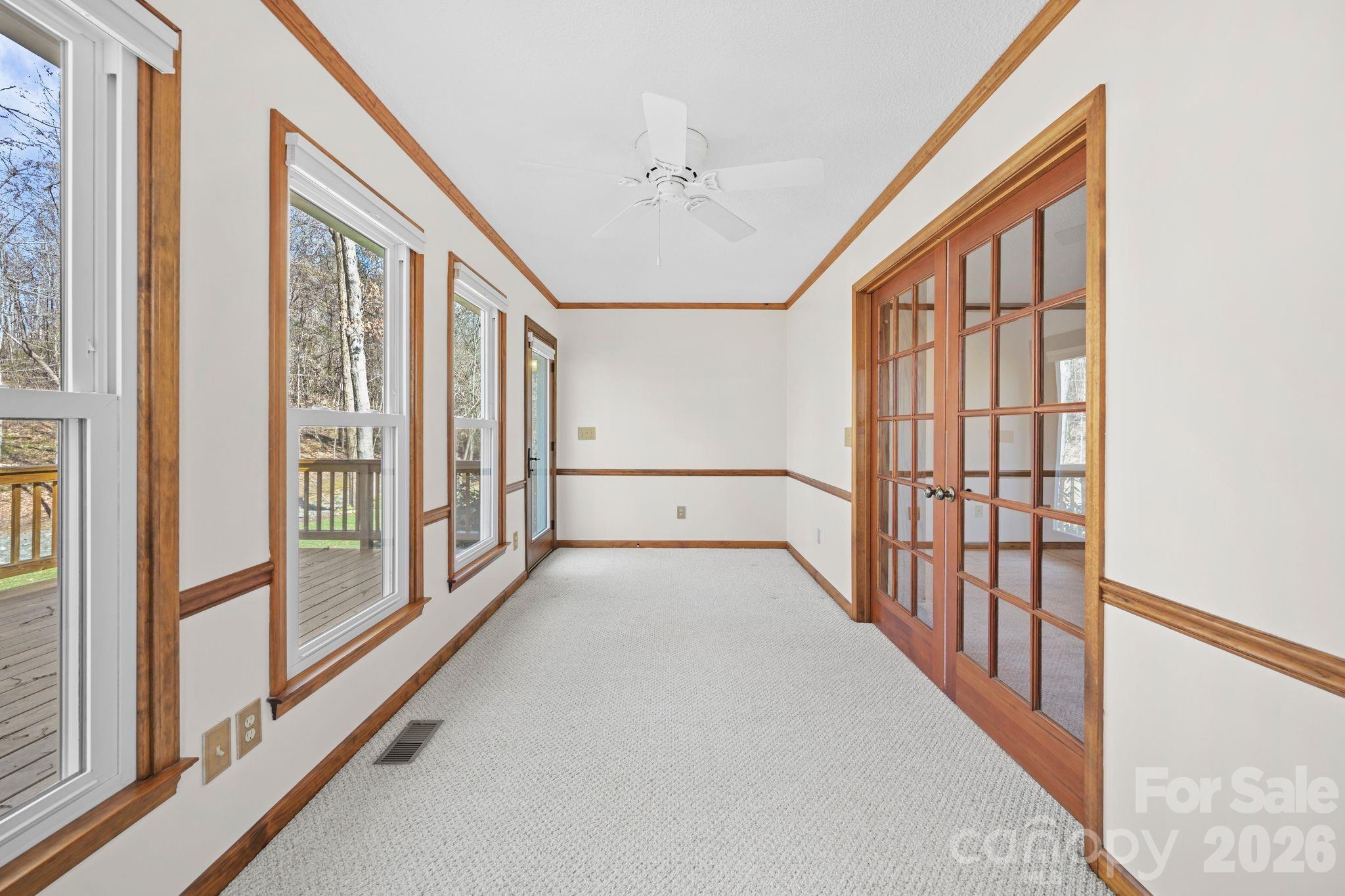 109 Normandy Avenue Property Photo 18