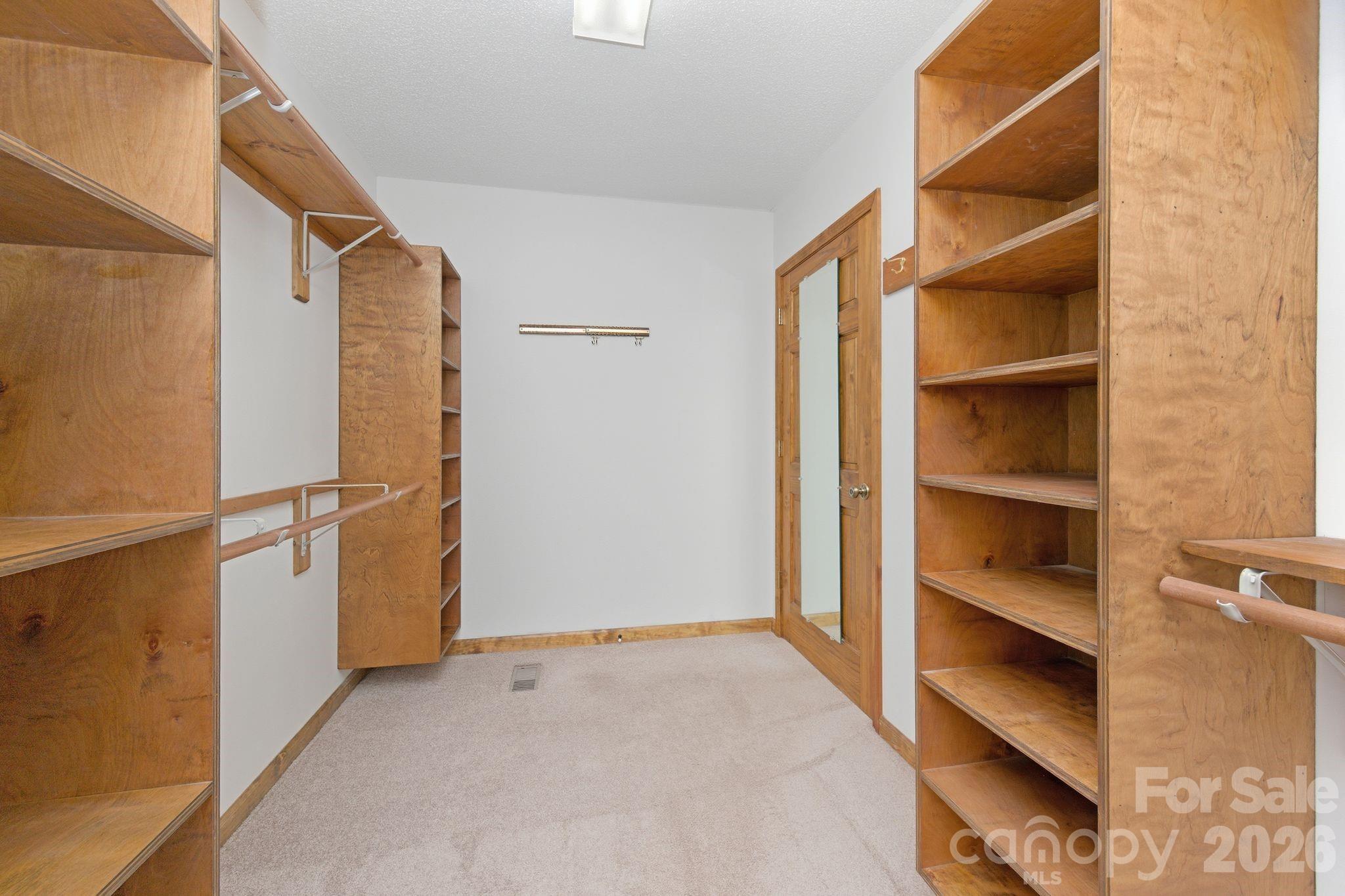 109 Normandy Avenue Property Photo 23