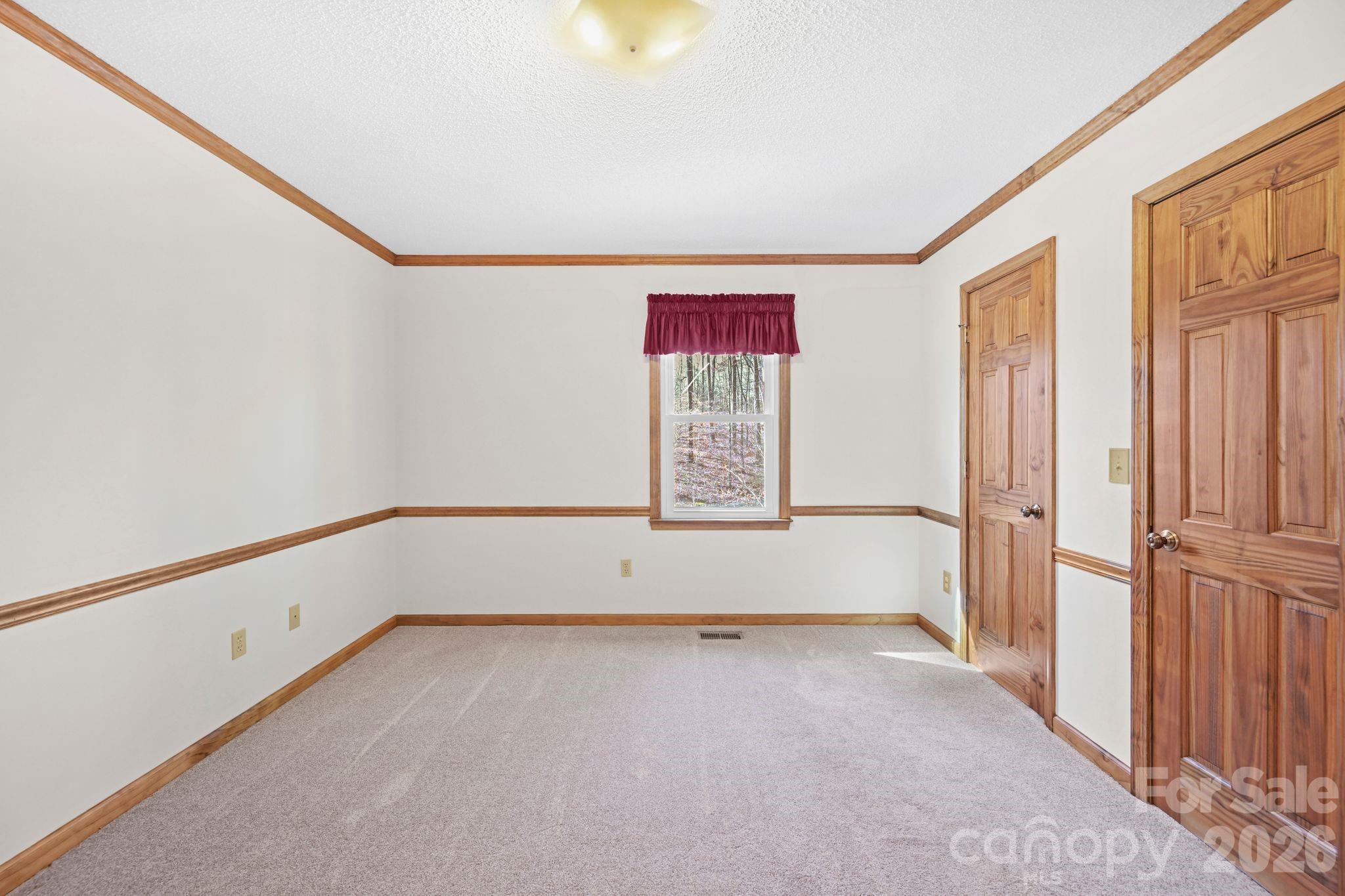 109 Normandy Avenue Property Photo 26