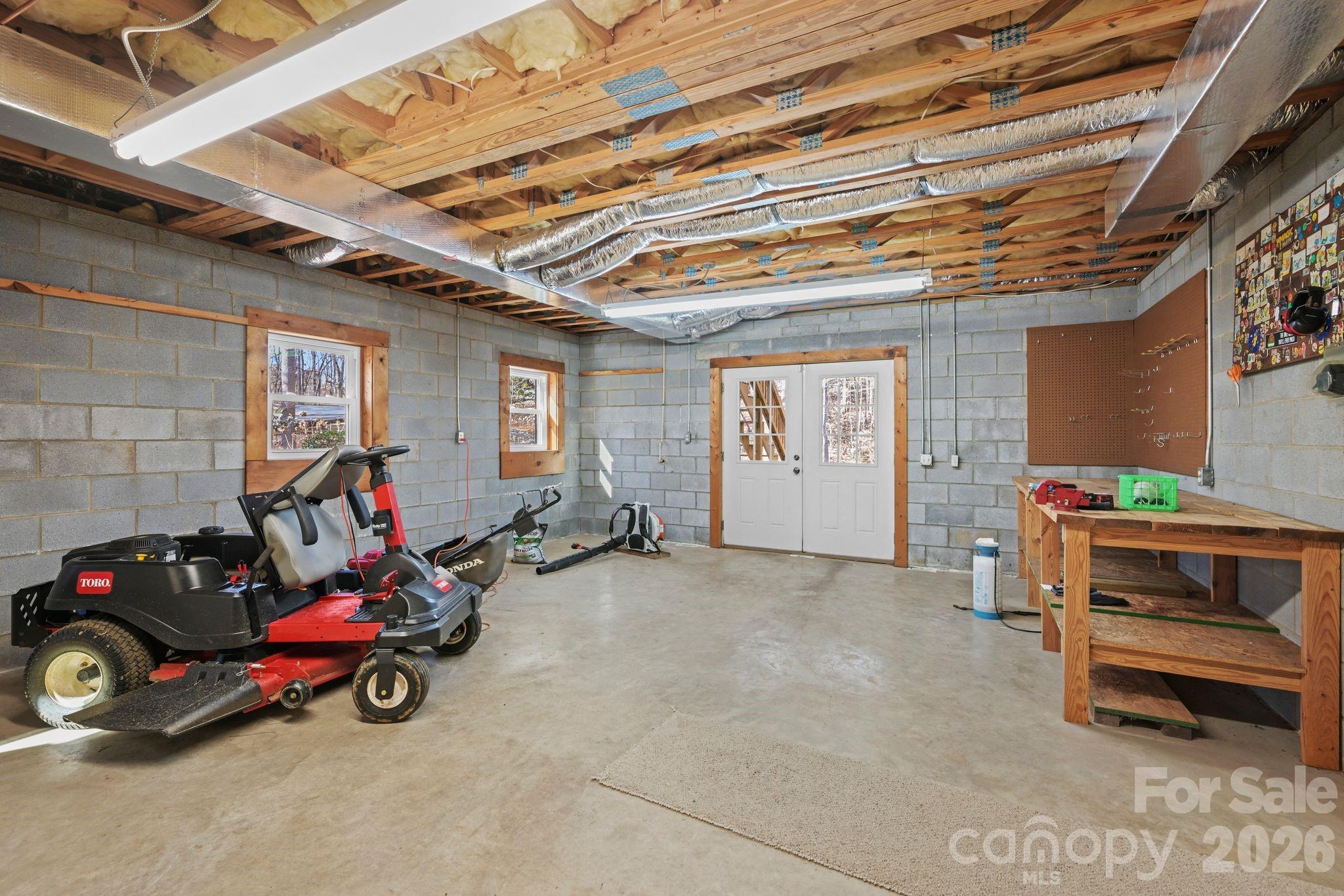 109 Normandy Avenue Property Photo 35