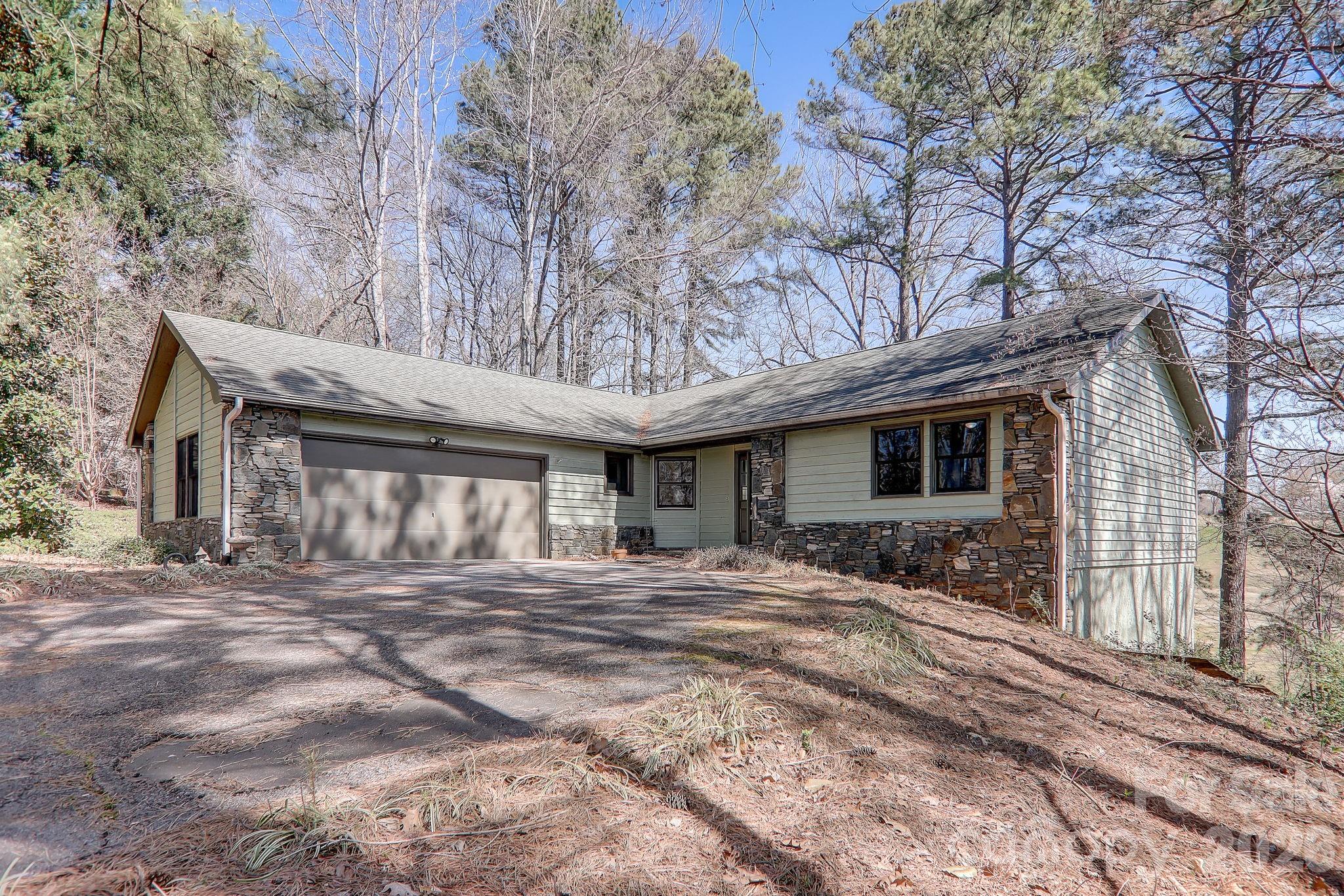 225 Sheepnose Drive Property Photo 37