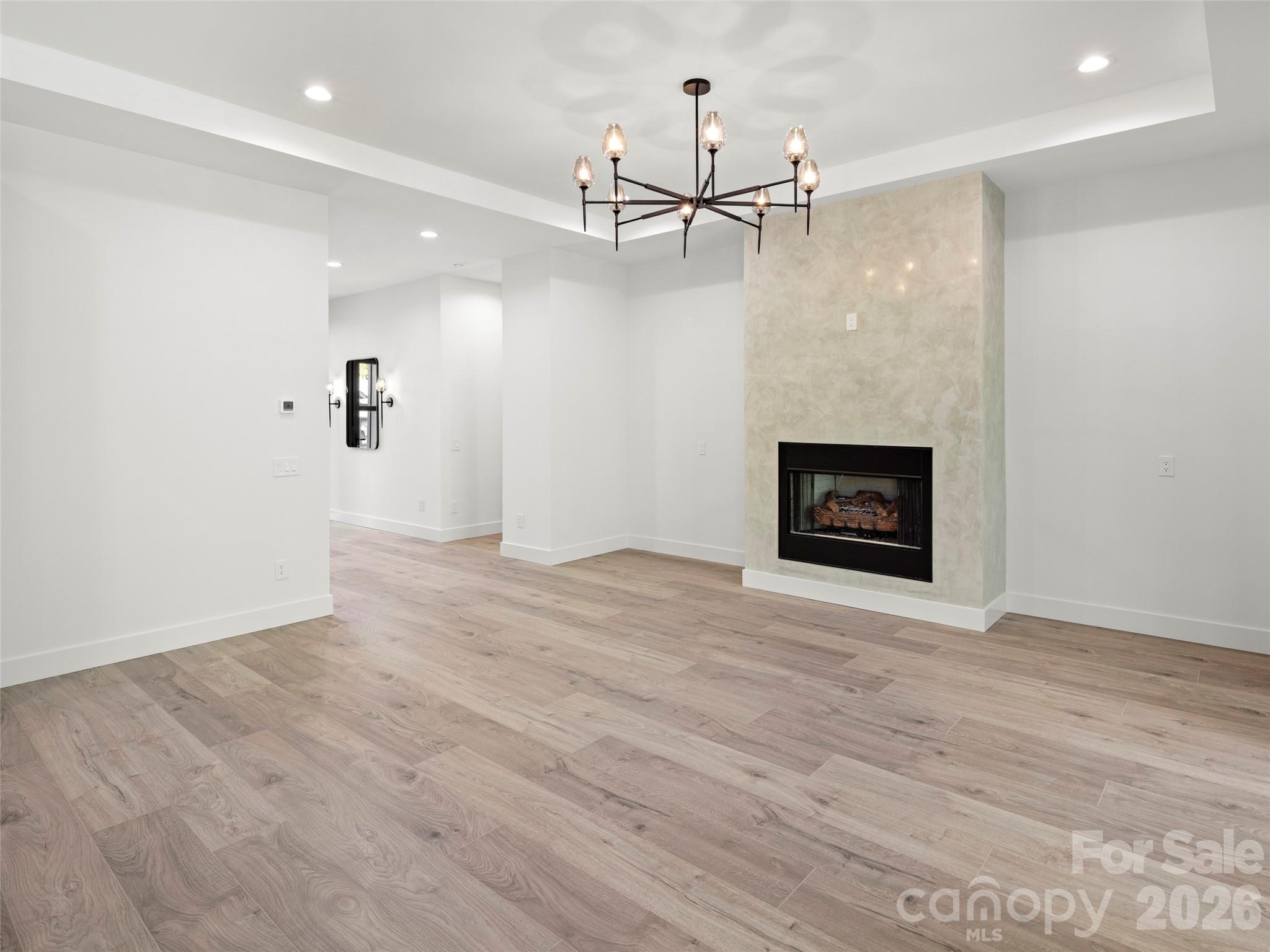 504 Blue River Drive Property Photo 6