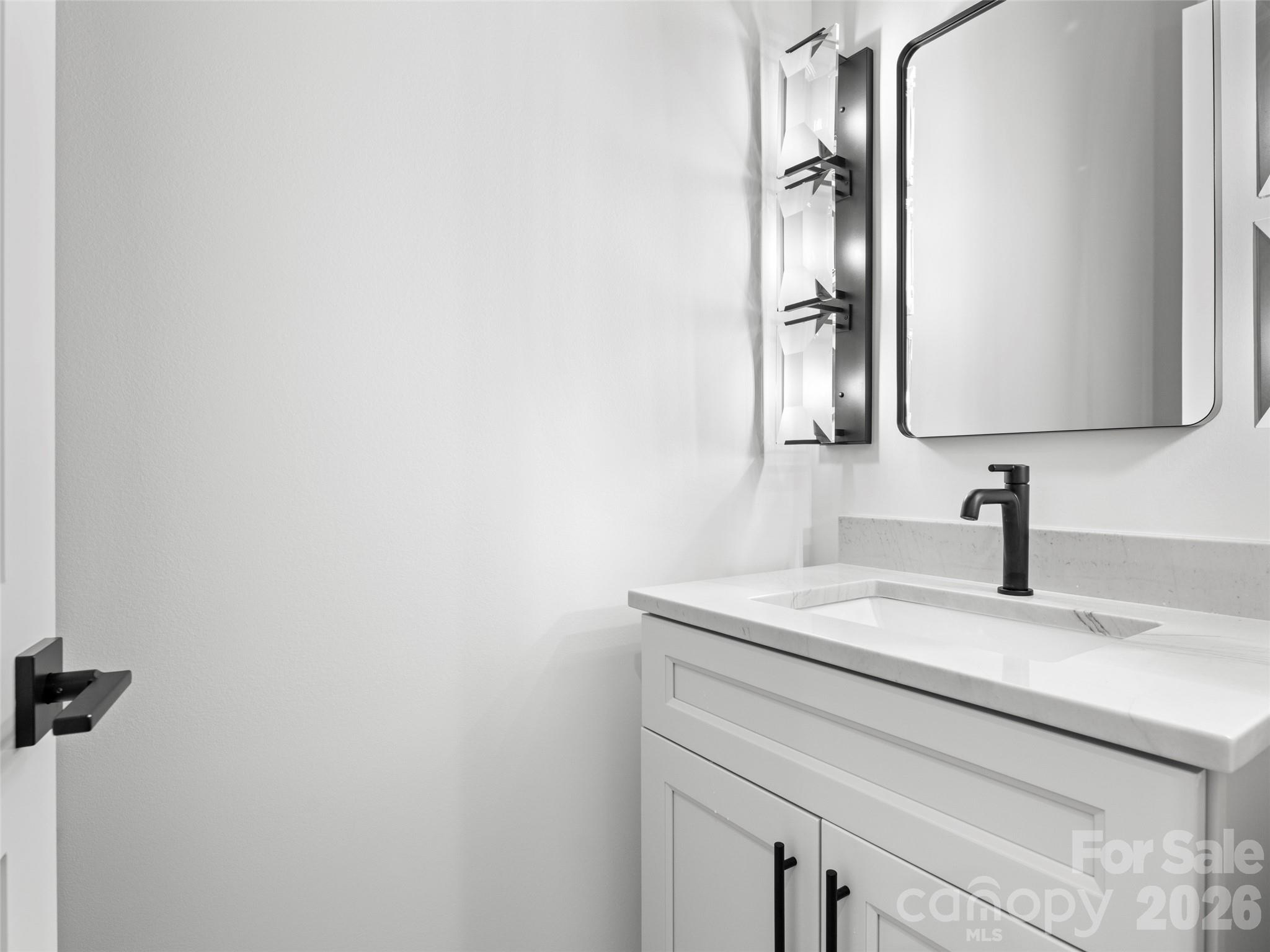 504 Blue River Drive Property Photo 25