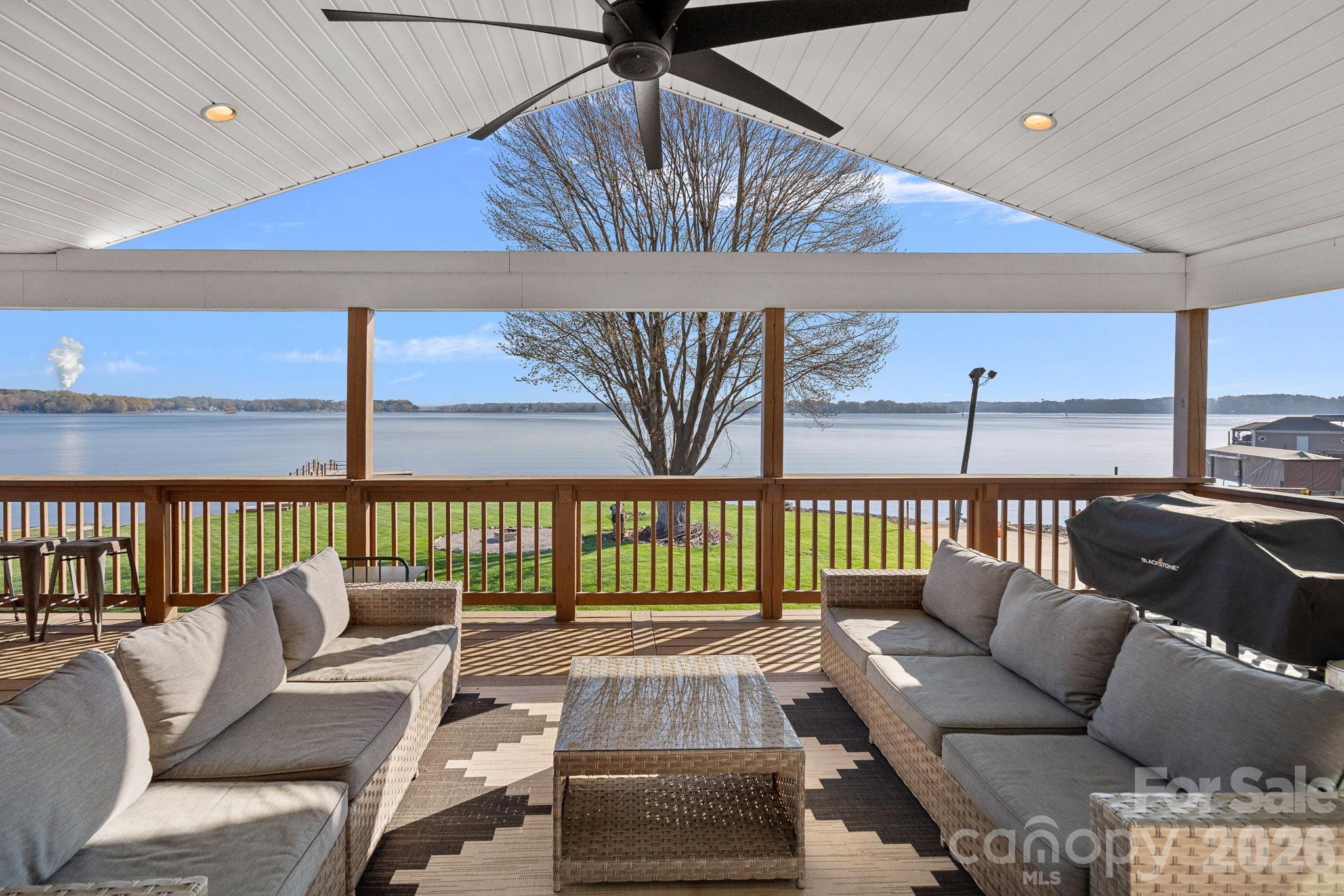 8182 Mountain Shore Drive Property Photo 1