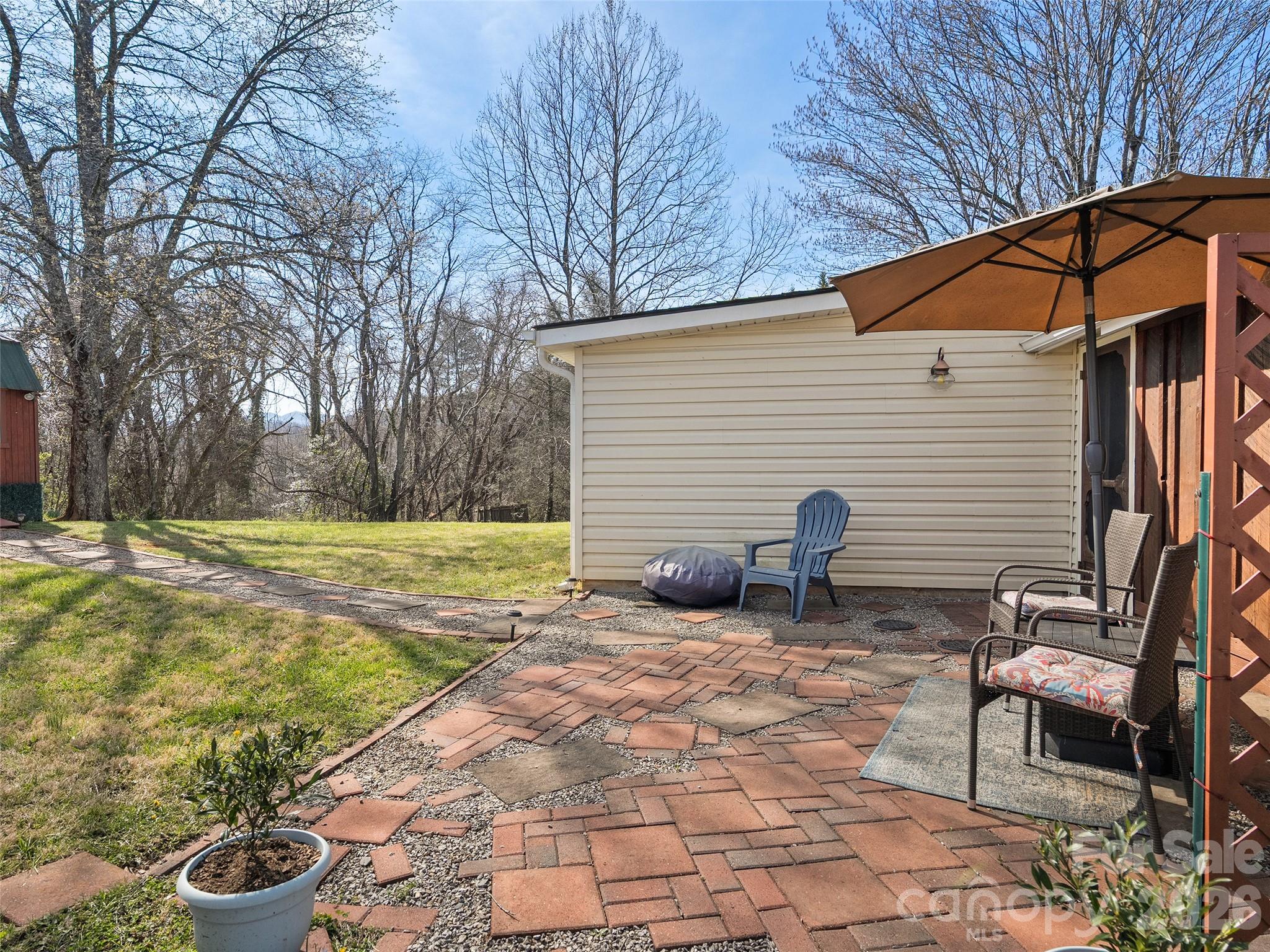 19 Mingus Street Property Photo 25