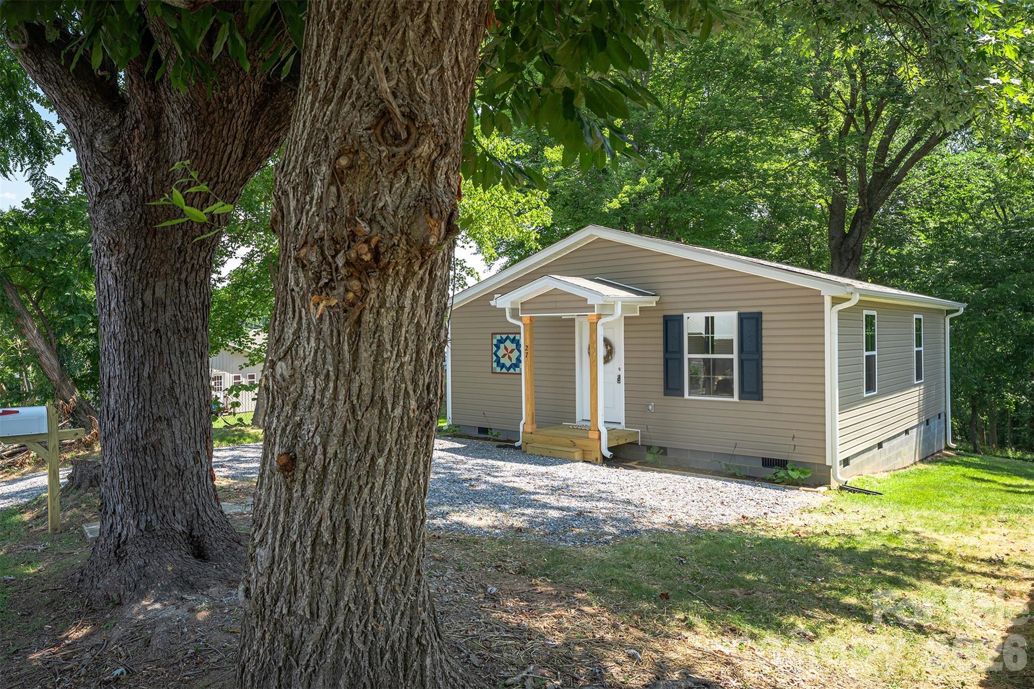 27 Forest Park Road Property Photo 21