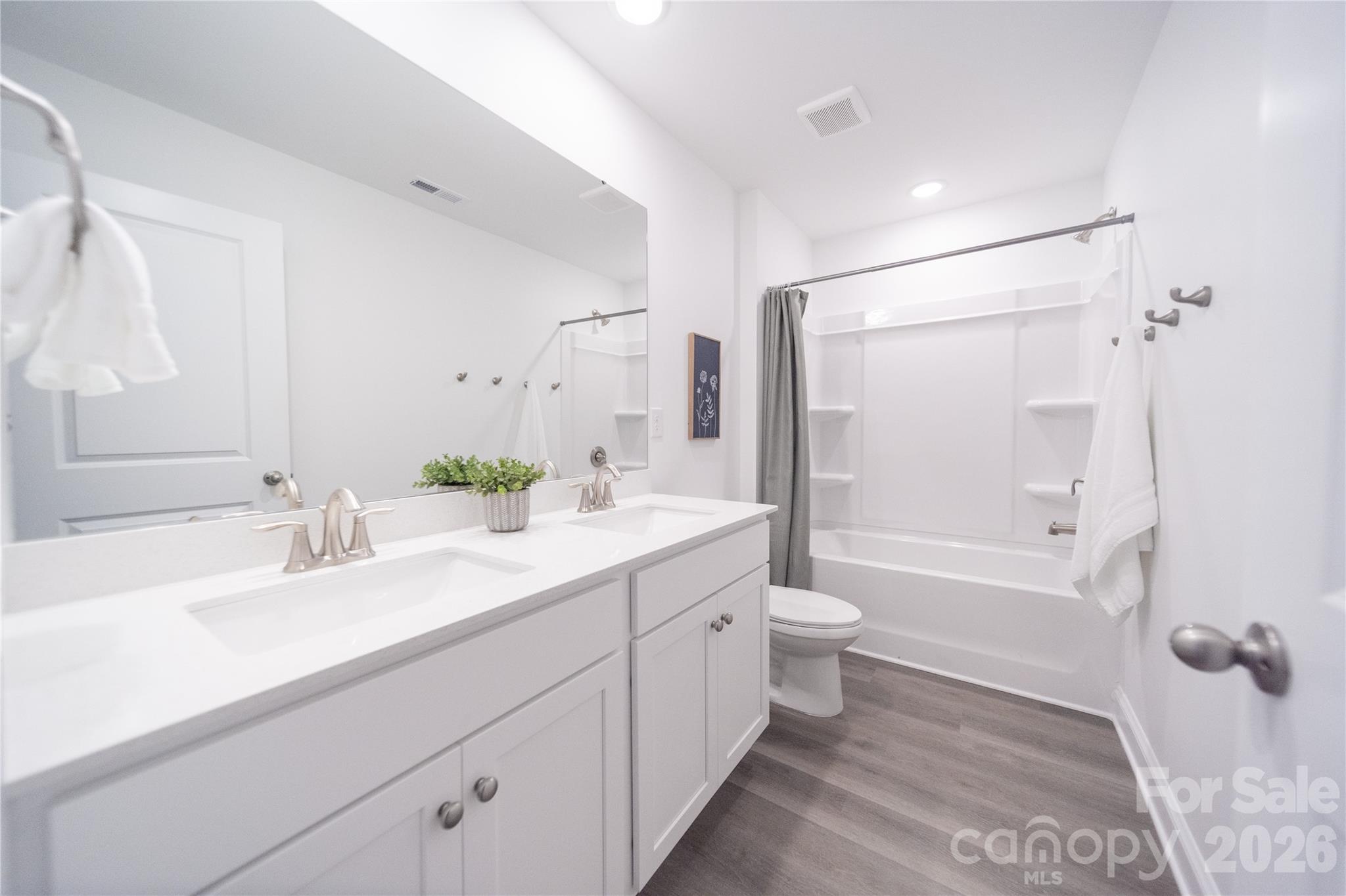4994 Twin River Drive Property Photo 19