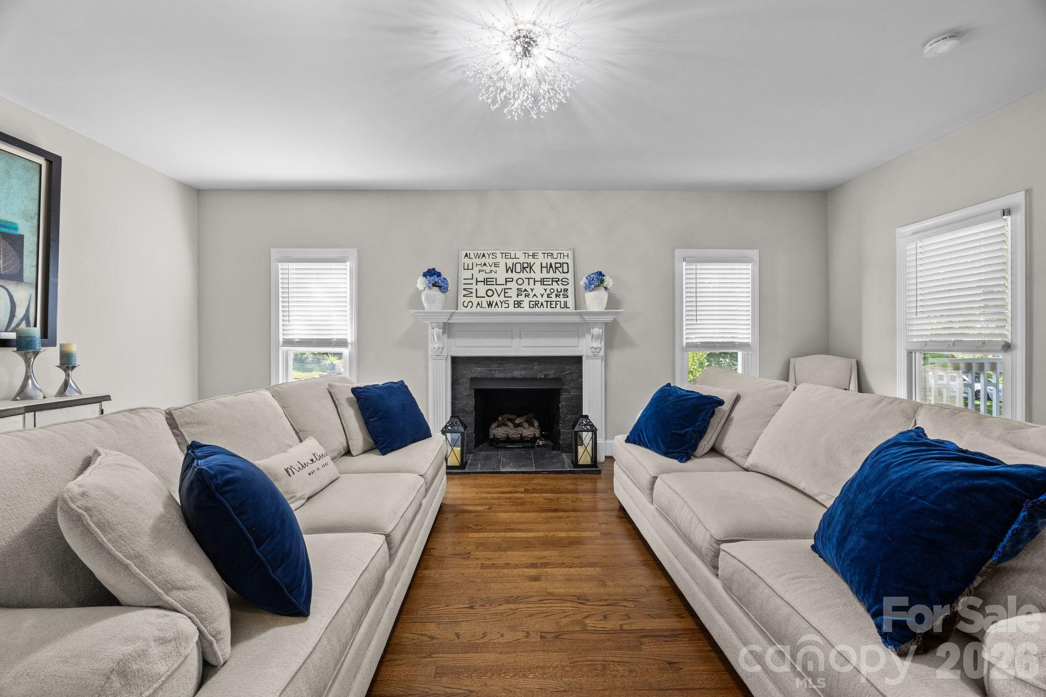 908 Woodhurst Drive Property Photo 25